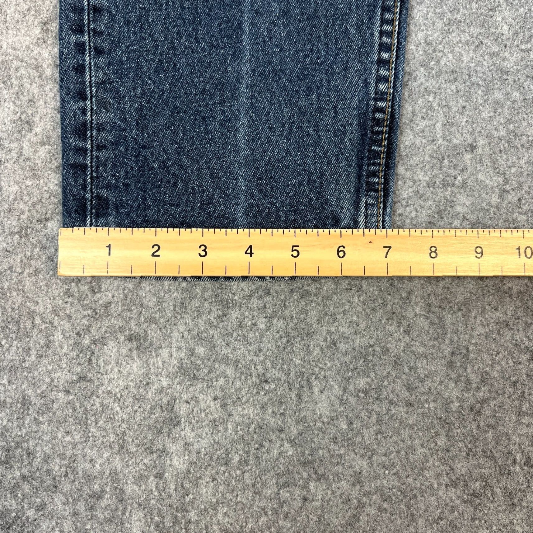 Levi's VINTAGE Levi's Mens Jeans Regular Straight 28 32 Blue 90s UK Made Button Fly Jeans Mens Regular 28x32 Blue 90s Levi's Size US 28 / EU 44 - 3 Thumbnail