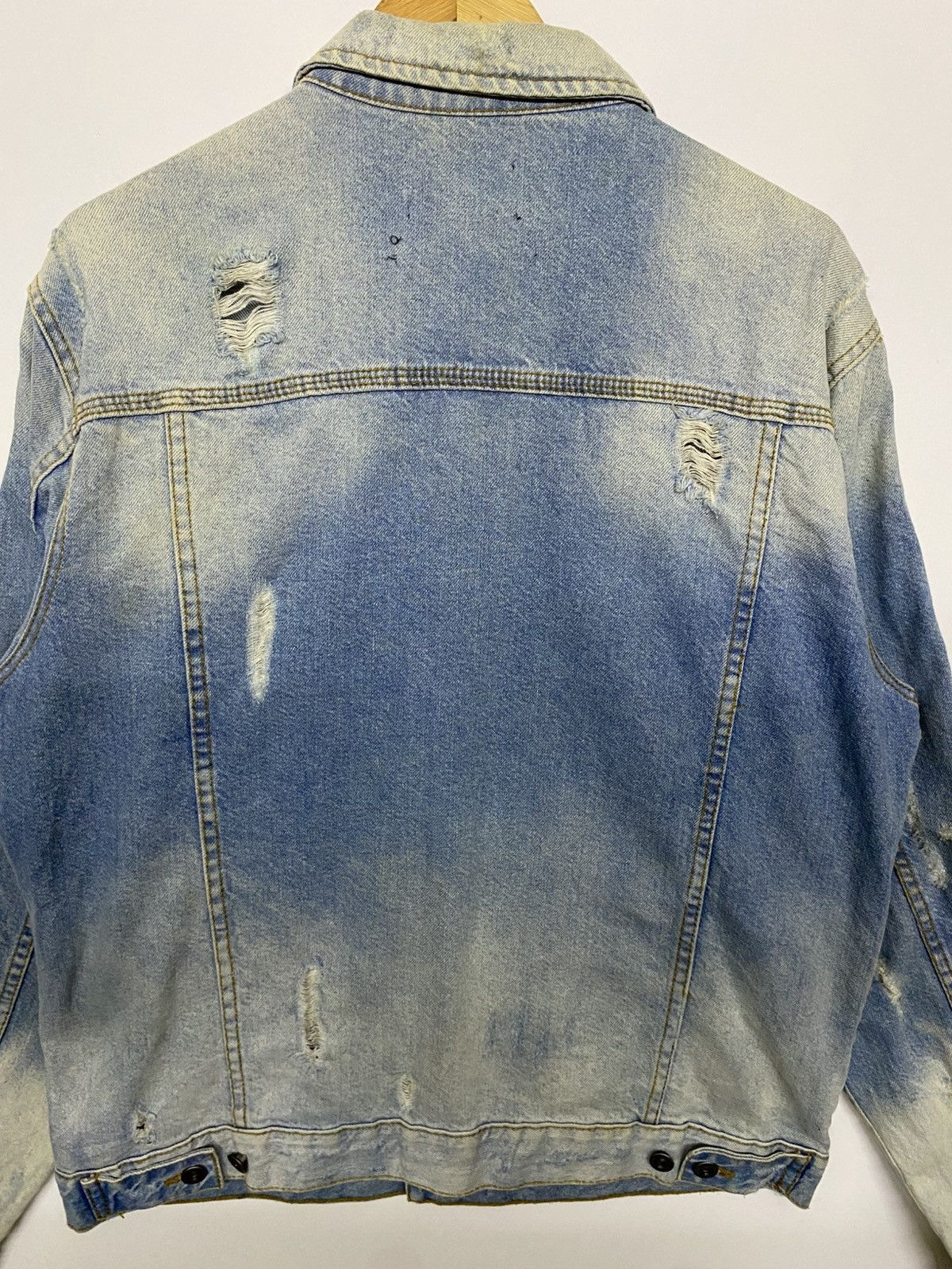 Zara Distressed Style Zara Man Blue Faded Denim Jacket Size US XL / EU 56 / 4 - 11 Thumbnail