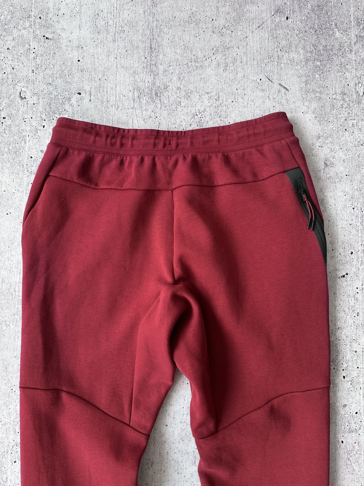 Nike Nike tech fleece joggers pants Size US 31 - 10 Thumbnail