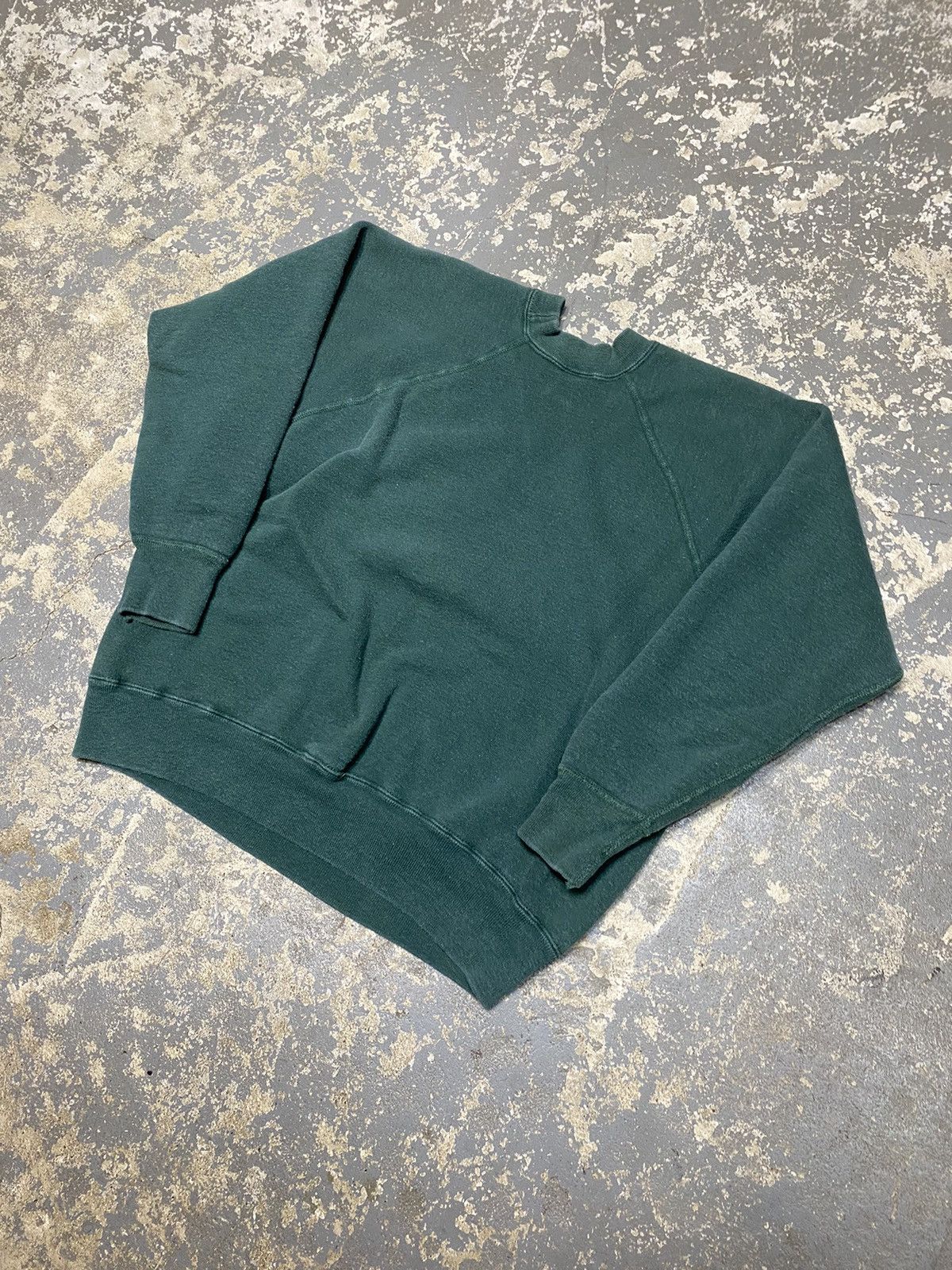 Champion × Vintage Vintage Champion Running Man Sigma Gamma Phi 50s Crewneck Size US M / EU 48-50 / 2 - 10 Thumbnail