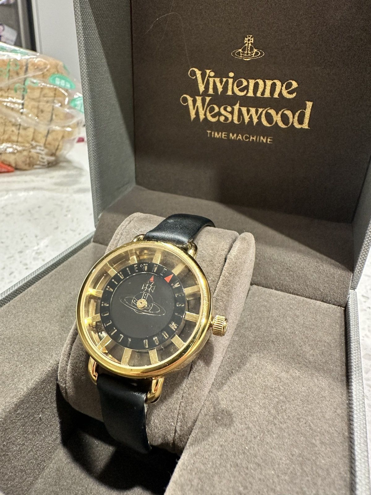 00s Vivienne Westwood Armor Watch y2k
