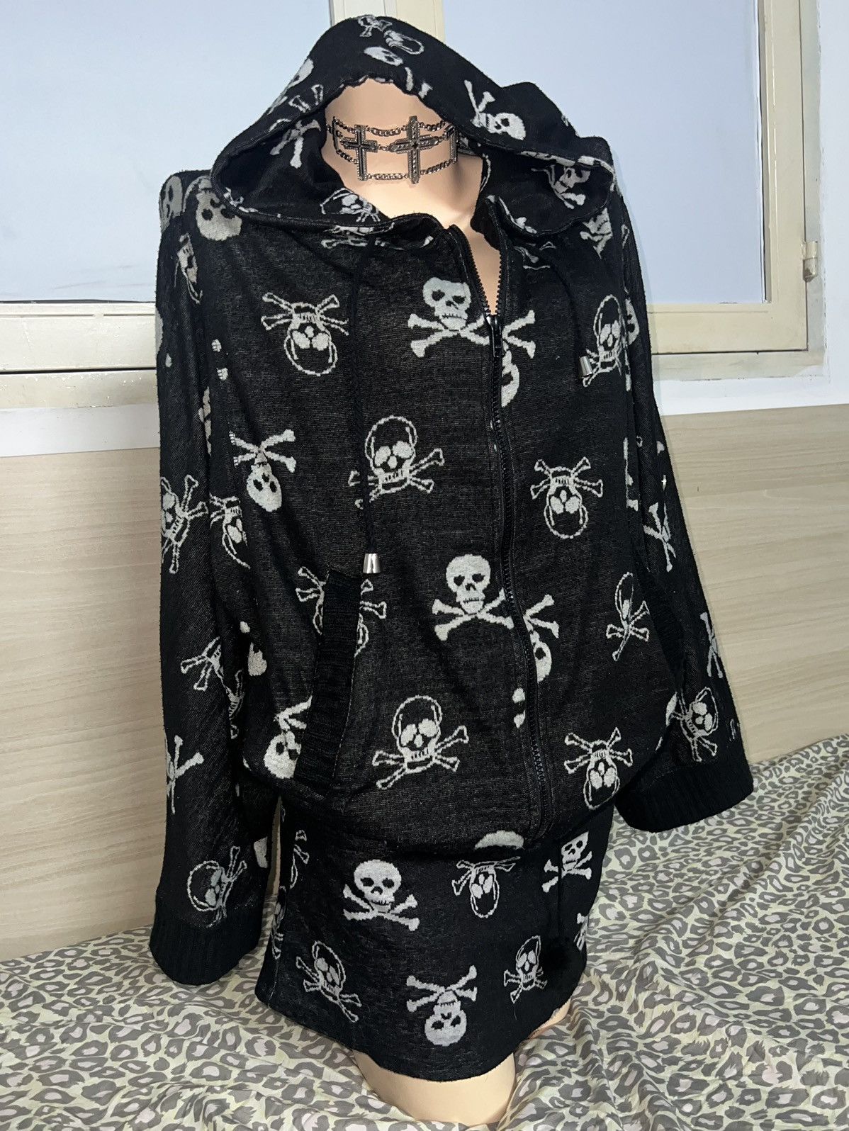 Japanese Brand CRAZY ANGEL skull set hoodie + skirt ☠️ ➕ Size M / US 6-8 / IT 42-44 - 8 Thumbnail