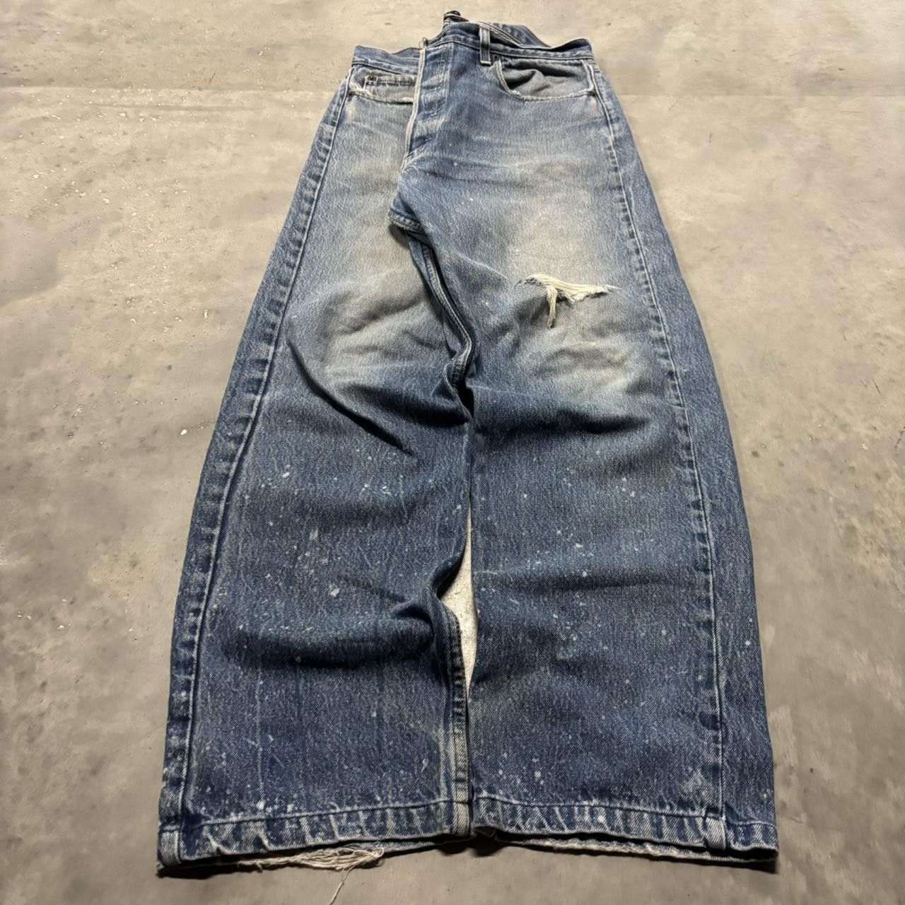 Levi's × Vintage Crazy Vintage 90s Grunge Levi’s 501 Faded Medium Wash Distressed Denim Jeans! Size US 36 / EU 52 - 3 Thumbnail