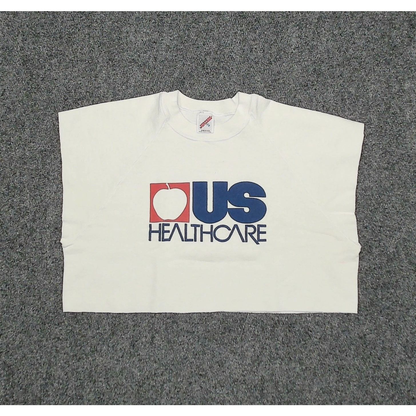 Jerzees Jerzees 80s US Healthcare Raw Hem Super Crop Boxy Sweatshirt Size XL / US 12-14 / IT 48-50 - 2 Thumbnail