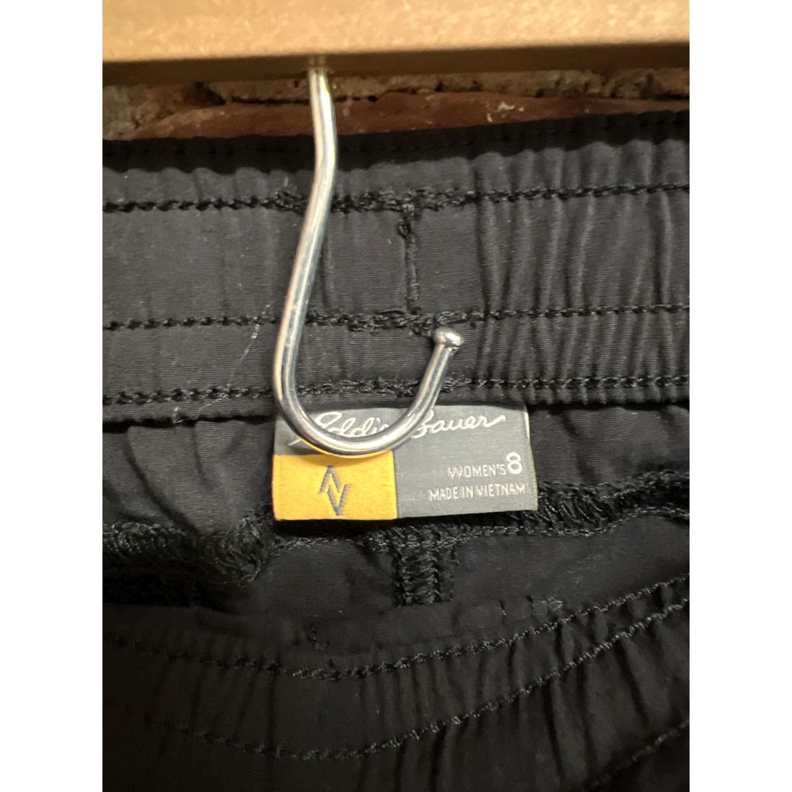 Eddie Bauer Eddie Bauer Womens Black Nylon Travex Hiking Outdoor Pants Size 8 Size 30" / US 8 / IT 44 - 3 Thumbnail