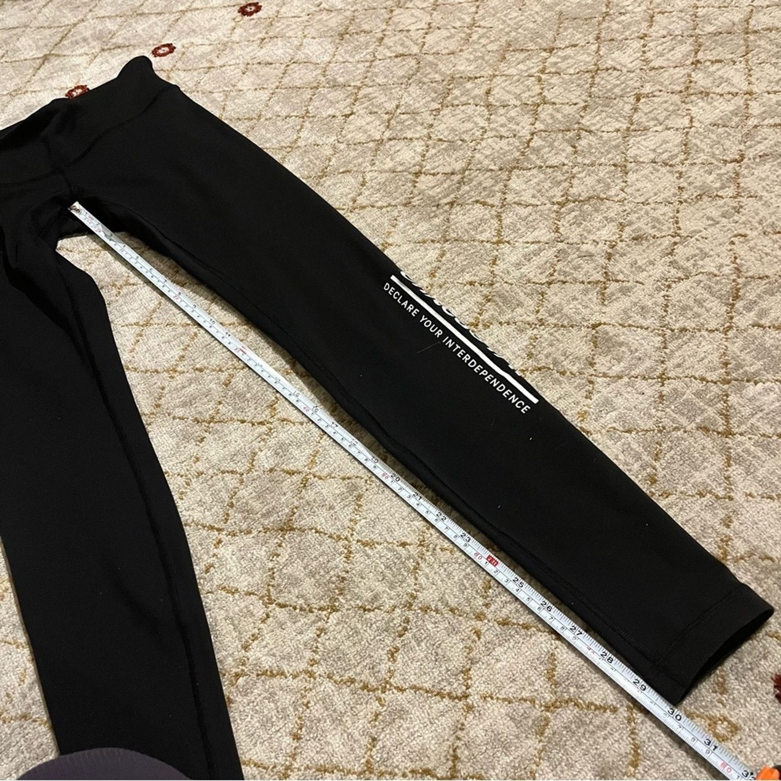 Lululemon Lululemon Women's Wunder Under Low Rise Size 6 Black Size 28" / US 6 / IT 42 - 8 Thumbnail