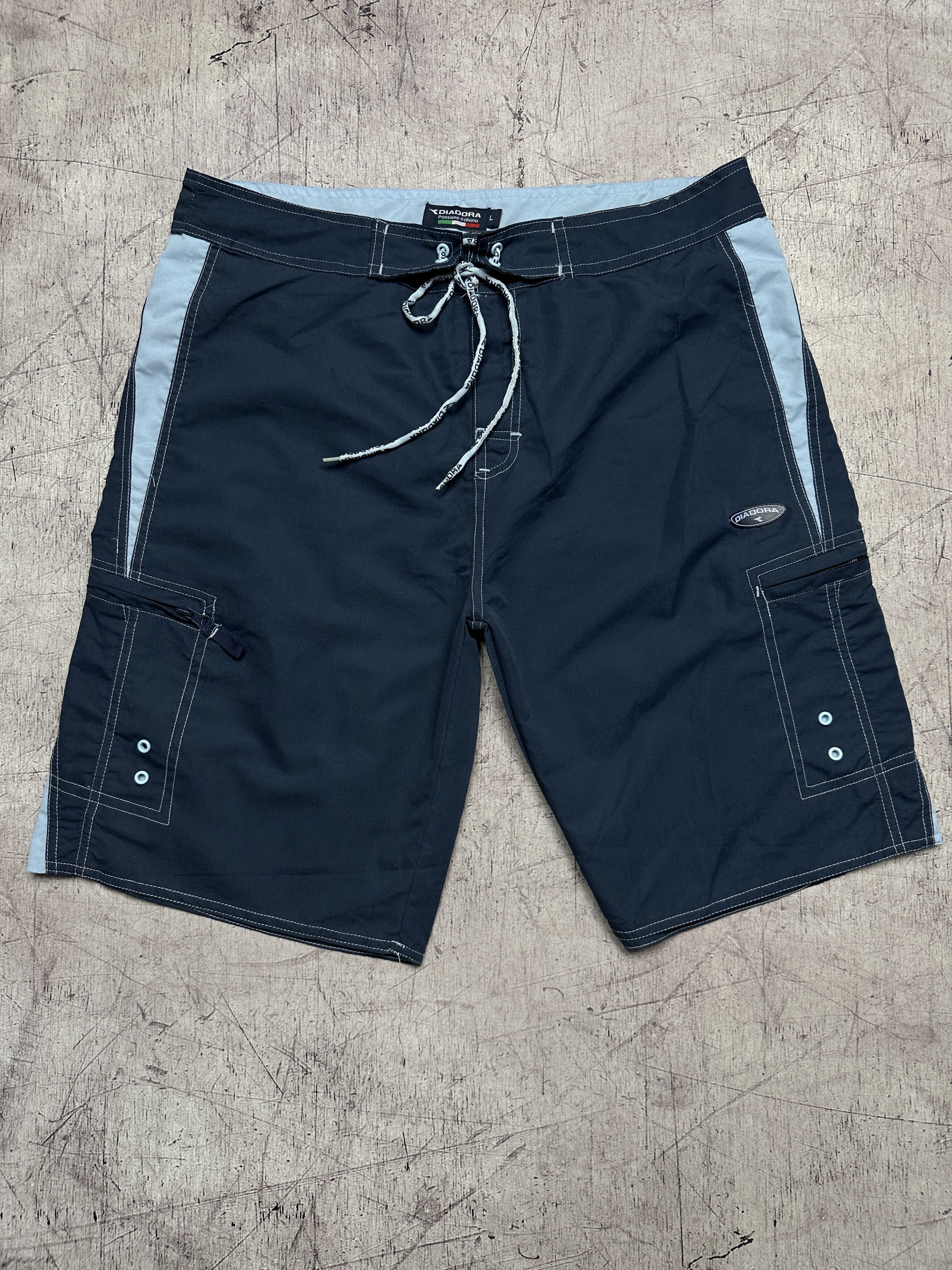 Diadora Diadora Vintage Mens Nylon Cargo Shorts Size US 34 / EU 50 - 1 Thumbnail