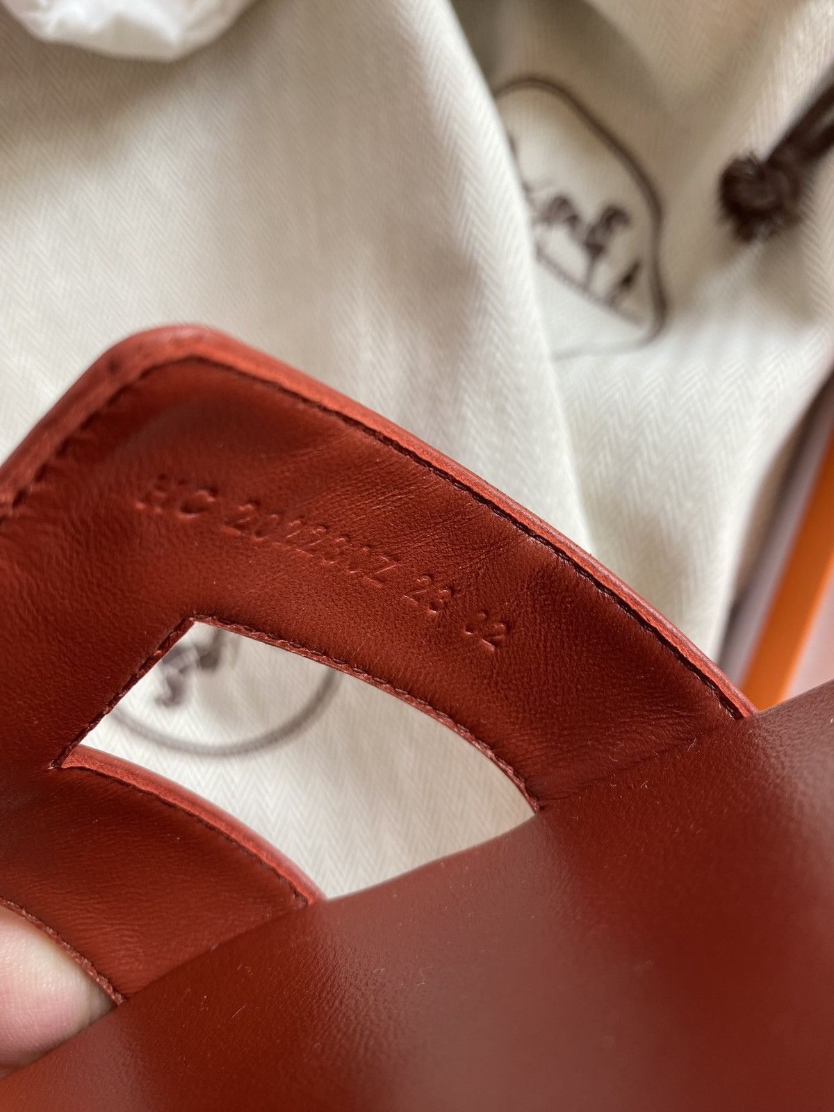 Hermes Hermes authentic Oran sandal size 38 Orange Brûlée Color Size US 7 / IT 37 - 7 Thumbnail