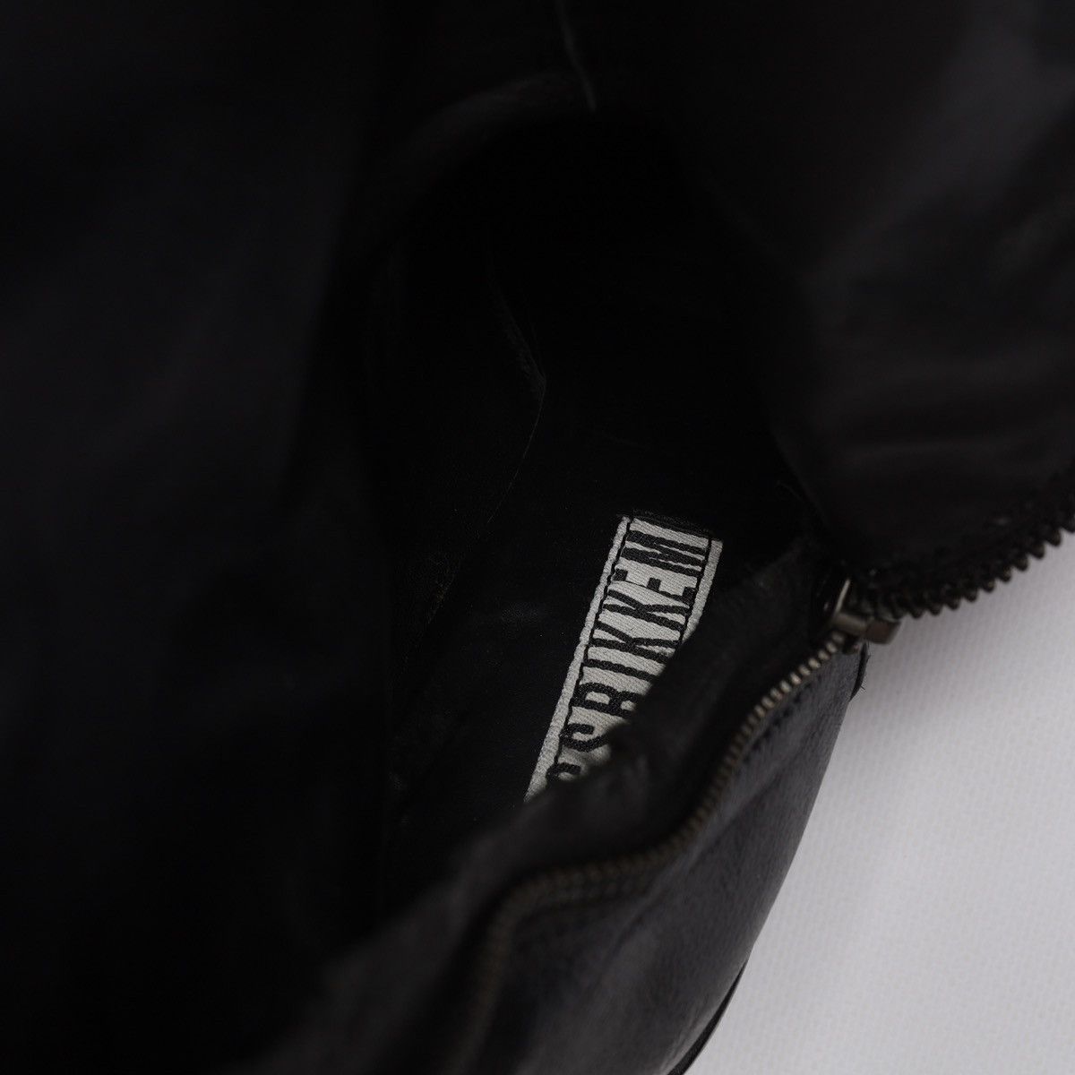 Dirk Bikkembergs Dirk Bikkembergs Thigh High Boots Leather Knee Zip Shoes Size US 7 / IT 37 - 19 Thumbnail