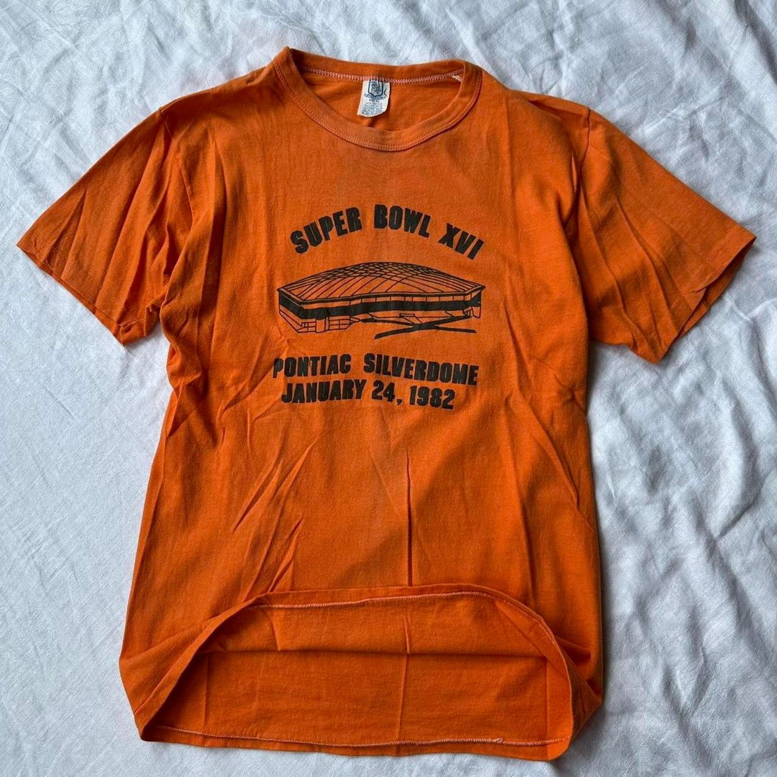 Vintage Vintage 1982 Detroit Super Bowl Football Silverdome Shirt Size US M / EU 48-50 / 2 - 4 Thumbnail