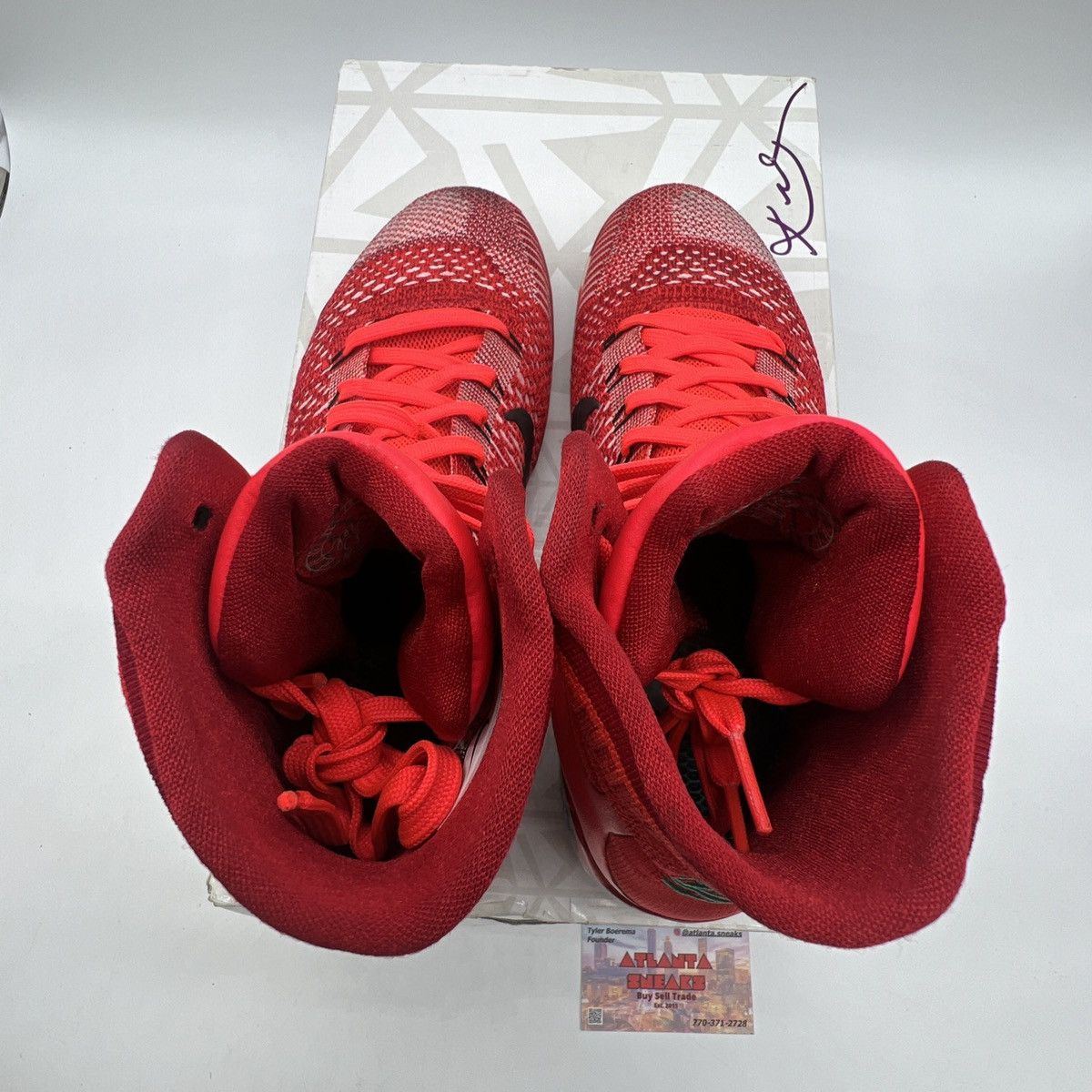 Jordan Brand Kobe 9 elite Christmas Size US 9.5 / EU 42-43 - 7 Thumbnail