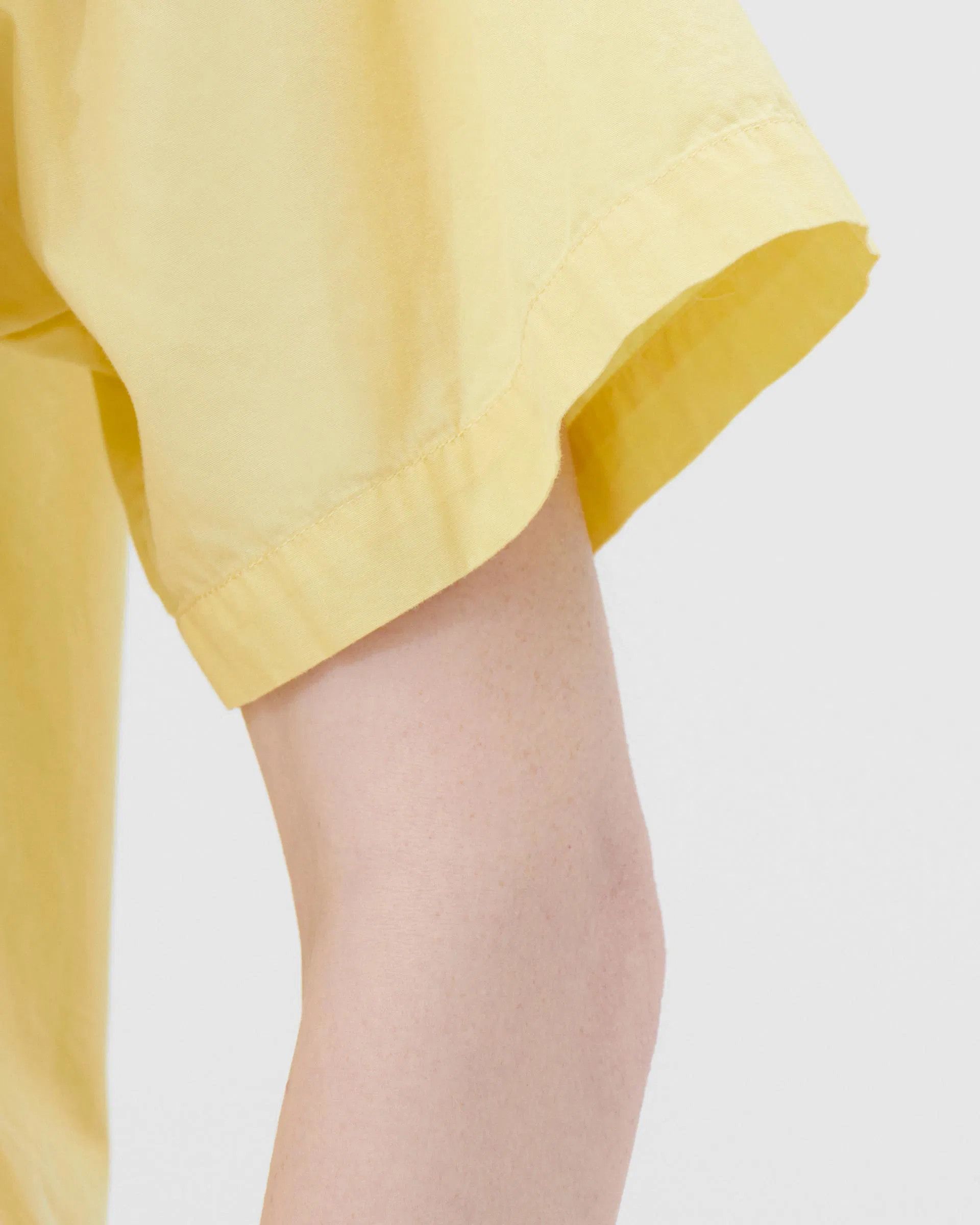 Tekla o1mle0525 Unisex Poplin Short Sleeve Shirt in Lemonade Size XS / US 0-2 / IT 36-38 - 6 Thumbnail