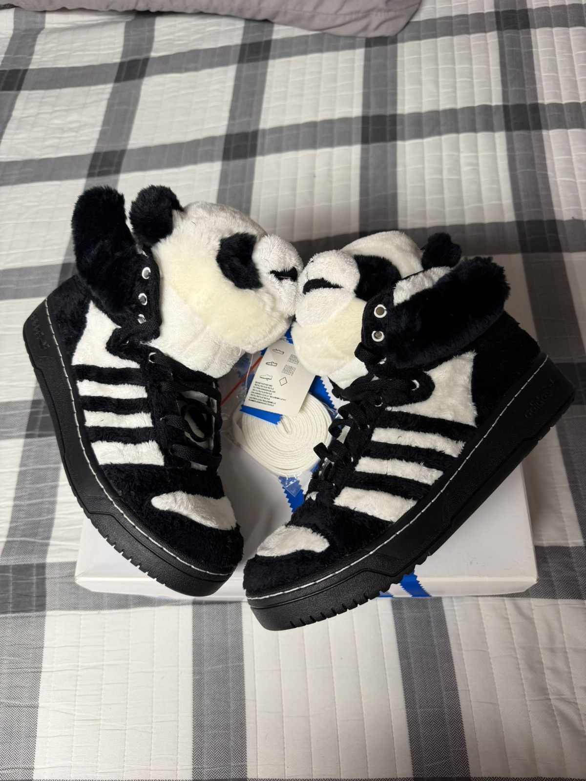 Adidas × Jeremy Scott adidas x Jeremy scott wings panda bear | Grailed