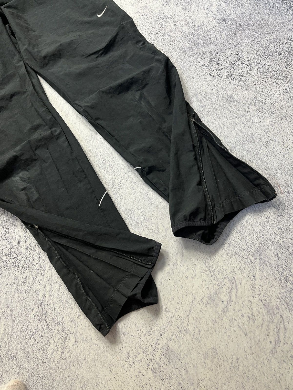 Nike × Vintage Vintage Nike Nylon Drill Track Pants Rare Size US 32 / EU 48 - 10 Thumbnail