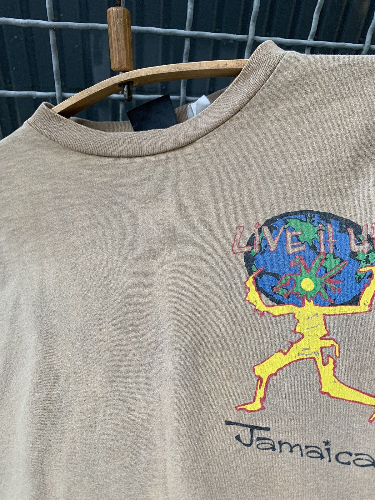 Band Tees Vintage B Ware Risk Everything Skate Jamaica Live It Up Tee Size US XL / EU 56 / 4 - 12 Thumbnail
