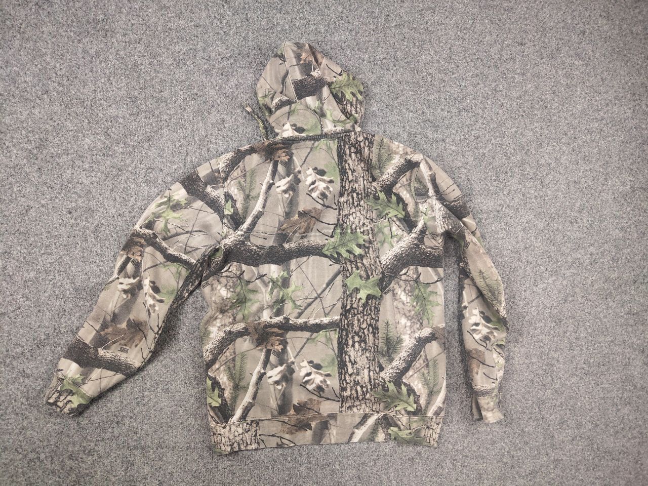 Vintage Vintage game technical apparel RealTree Hoodie Y2K Style Size US M / EU 48-50 / 2 - 10 Thumbnail