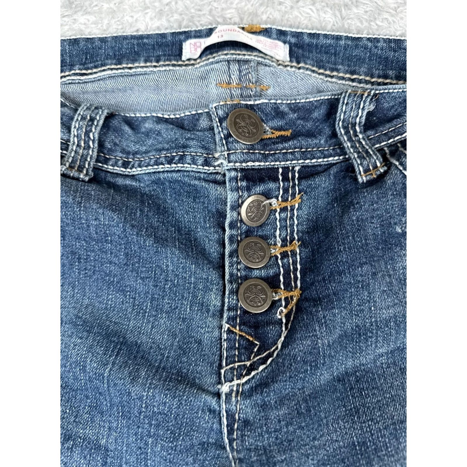 Vintage No Boundaries Jeans Juniors 7 Blue Denim Bootcut Low Rise Cotton Embellish 26x30 Womens Jeans Menus? Size 28" / US 6 / IT 42 - 5 Thumbnail