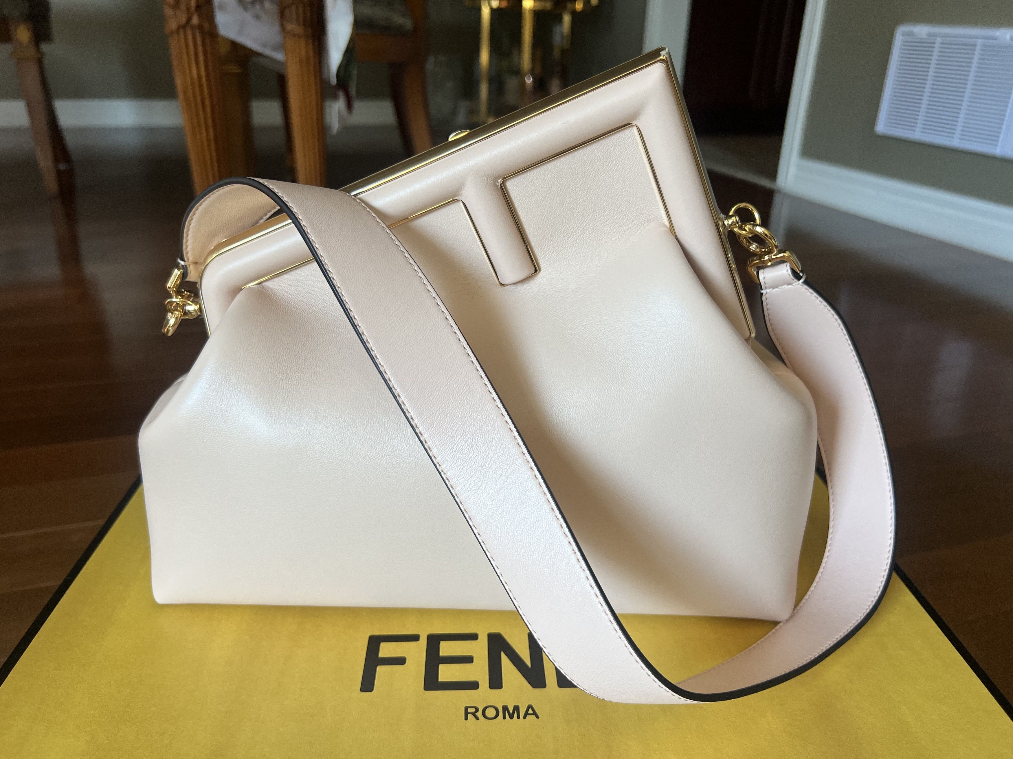 Fendi FENDI First Medium Size ONE SIZE - 10 Thumbnail