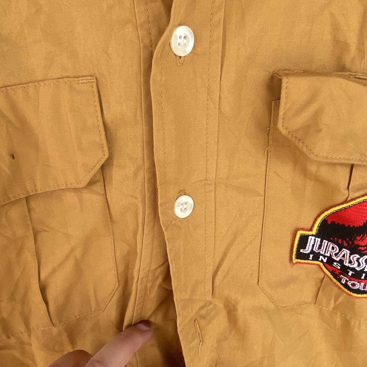 Other Vintage Jurassic Park Embroidered Logo Short Sleeve Tshirt Size US L / EU 52-54 / 3 - 7 Thumbnail