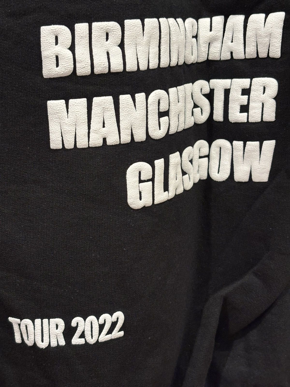 Band Tees 2022 THE KID LAROI End of the World Tour Lips Hoodie - XL Size US XL / EU 56 / 4 - 7 Thumbnail