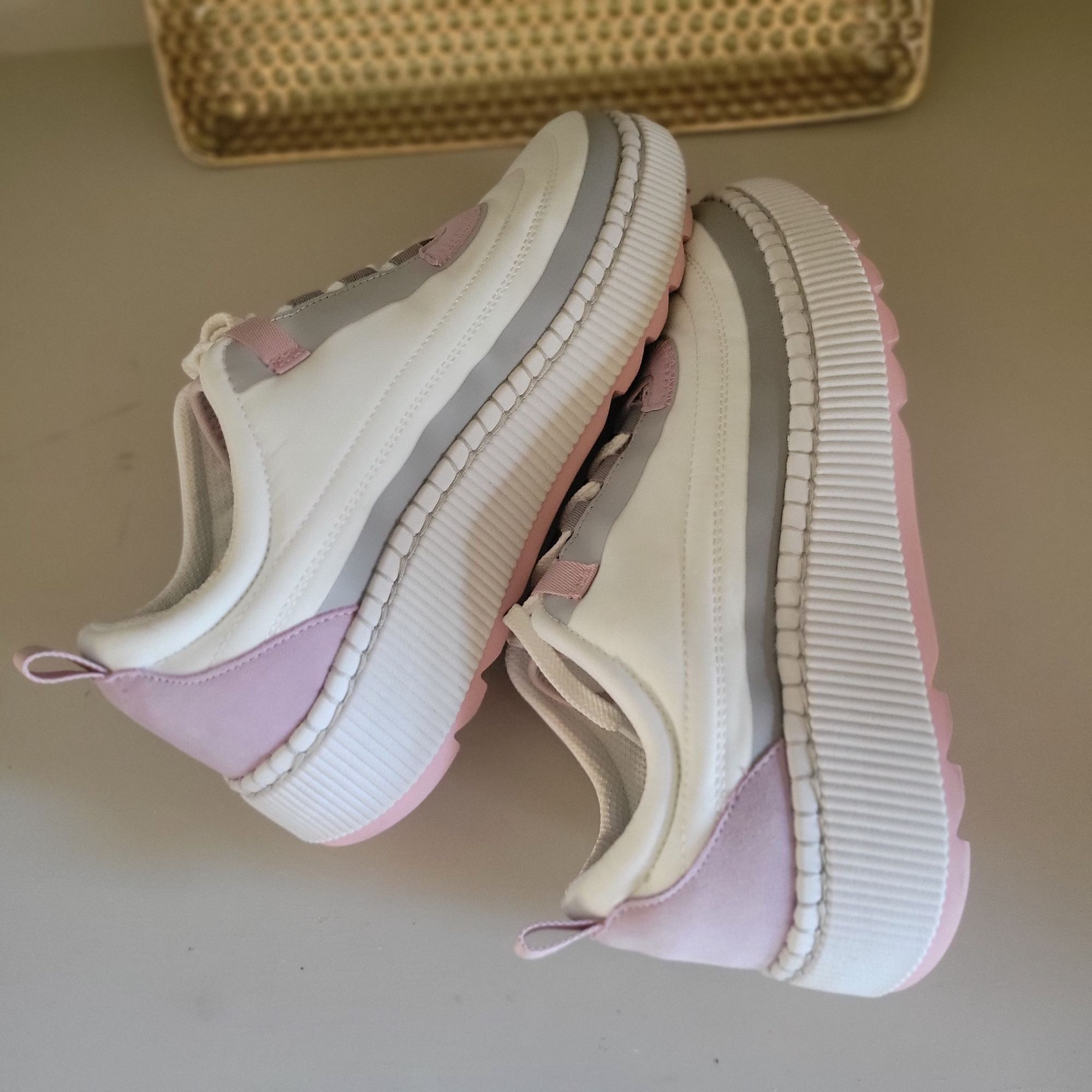 Cougar Cougar Women's Sayah White Pink Gray Platform Sneakers Shoes Size US 8.5 / IT 38.5 - 3 Thumbnail