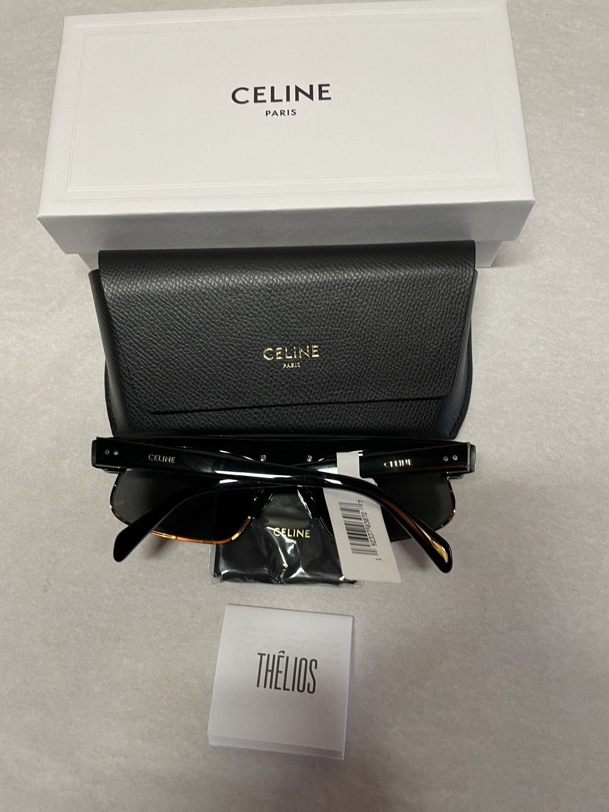 Celine CELINE CL40107U 01A 60MM Black/Smoke Rectangle Sunglasses Size ONE SIZE - 4 Thumbnail