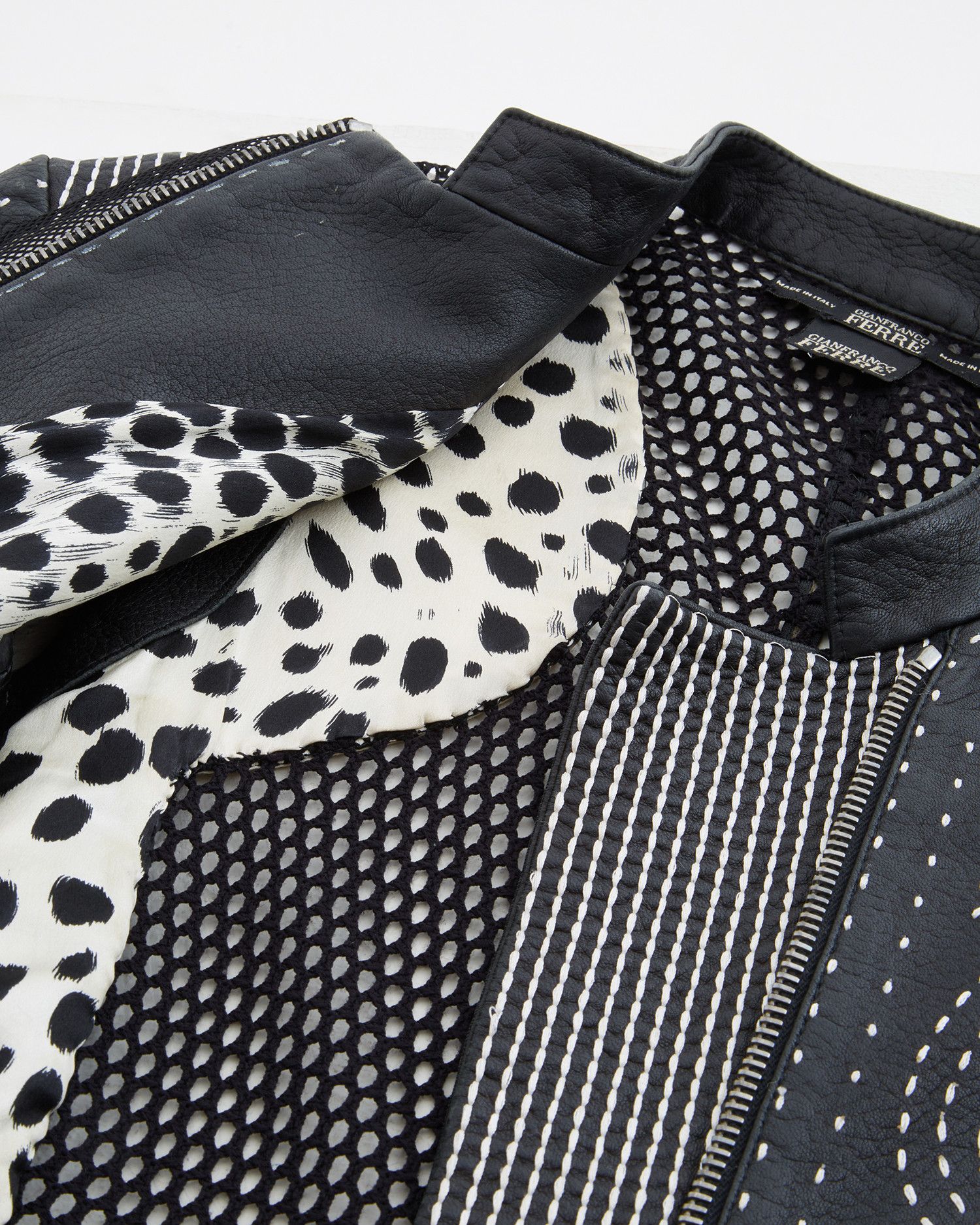 Gianfranco Ferre S/S 2004 Black back netted motorcycle leather jacket Size M / US 6-8 / IT 42-44 - 7 Thumbnail
