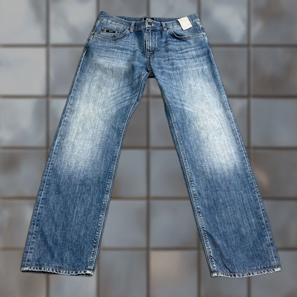 Hugo Boss HUGO BOSS Jeans Regular Tapered 34 32 Mid Blue Cotton Denim 5-Pocket Men Maine Size US 34 / EU 50 - 1 Thumbnail