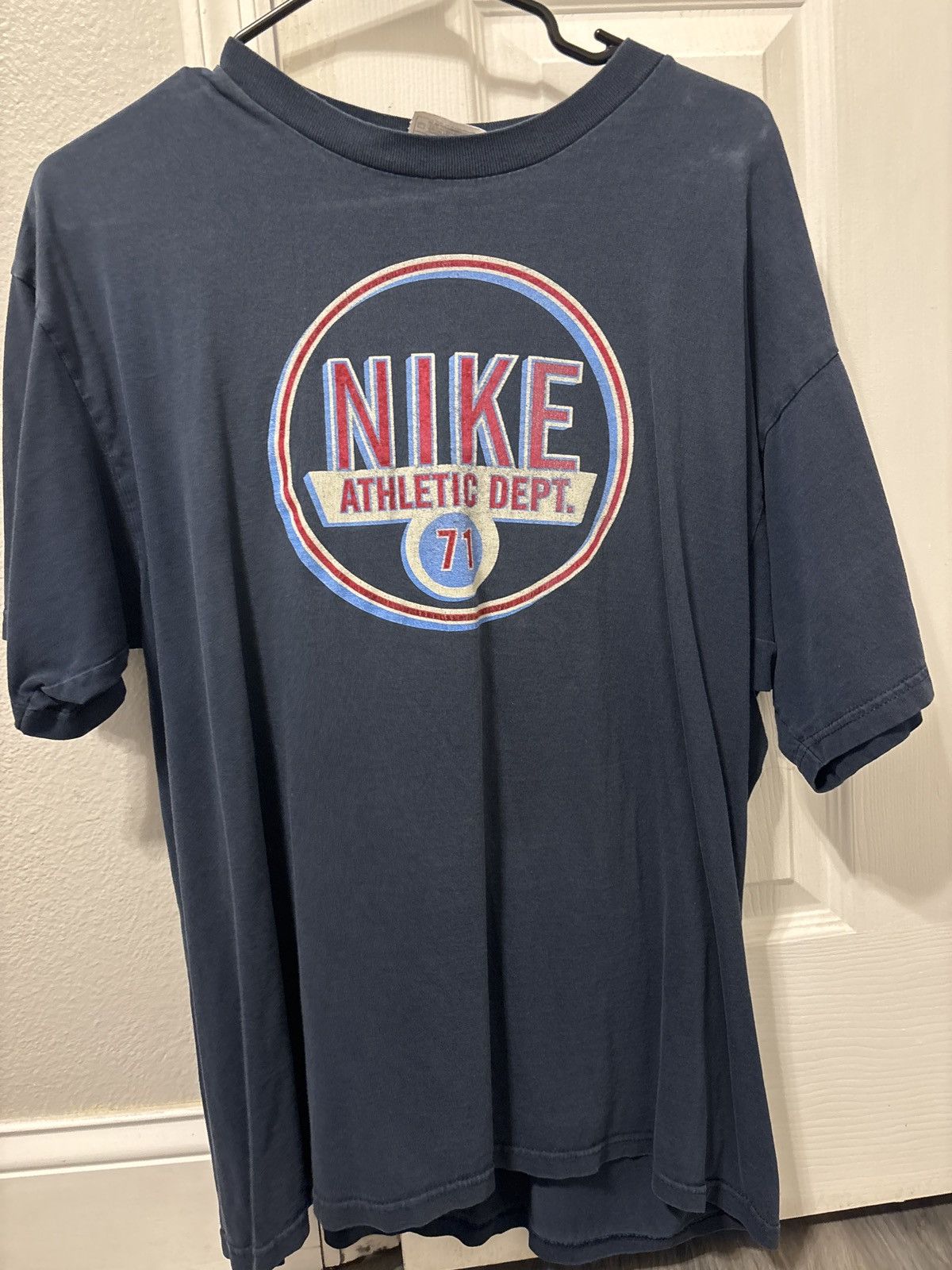 Nike Vintage Nike Athletic Dept T Shirt Size US L / EU 52-54 / 3 - 1 Thumbnail