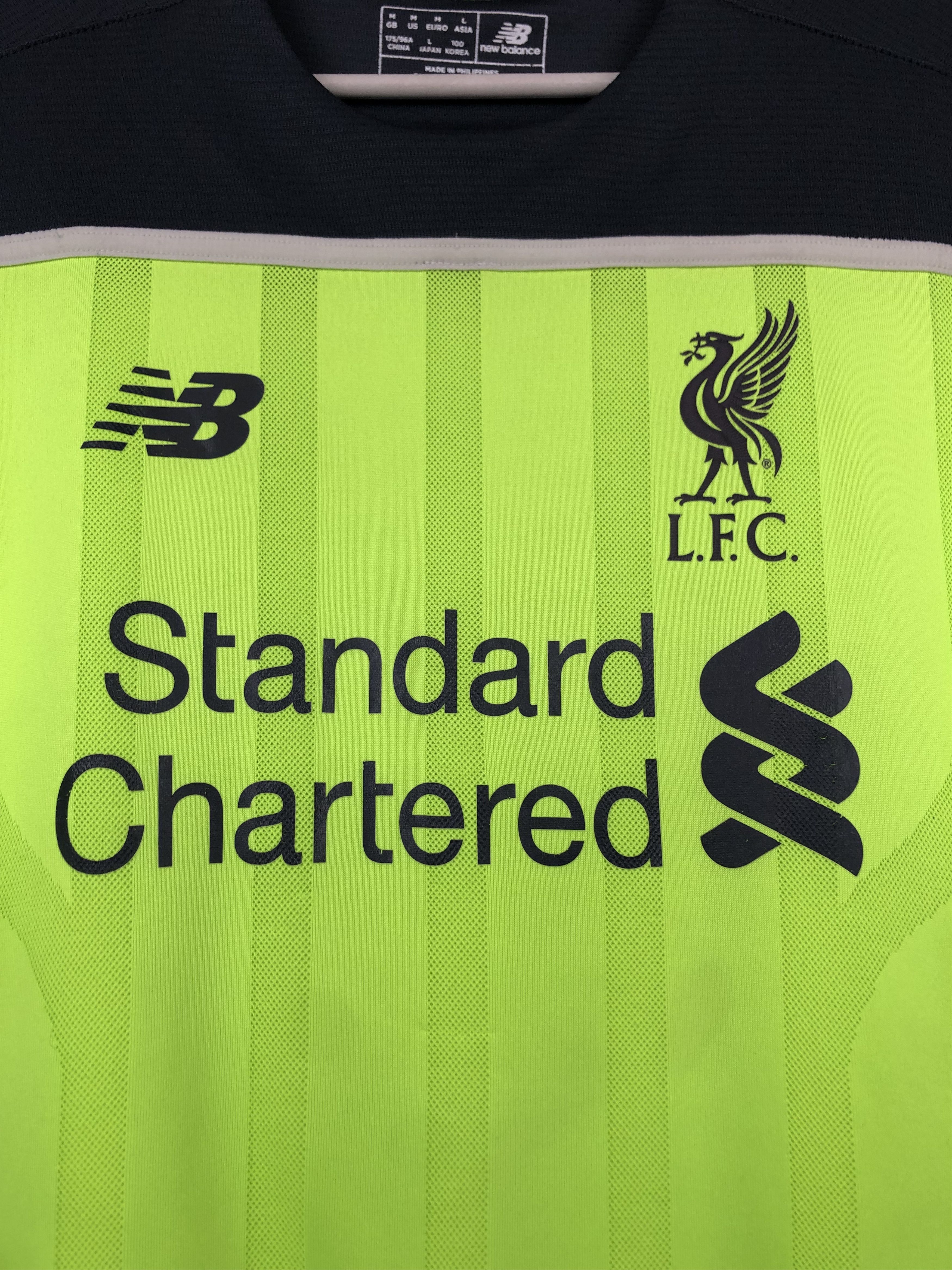 New Balance Liverpool football shirt 2016 Soccer YNWA Jersey Trikot Size US M / EU 48-50 / 2 - 3 Thumbnail