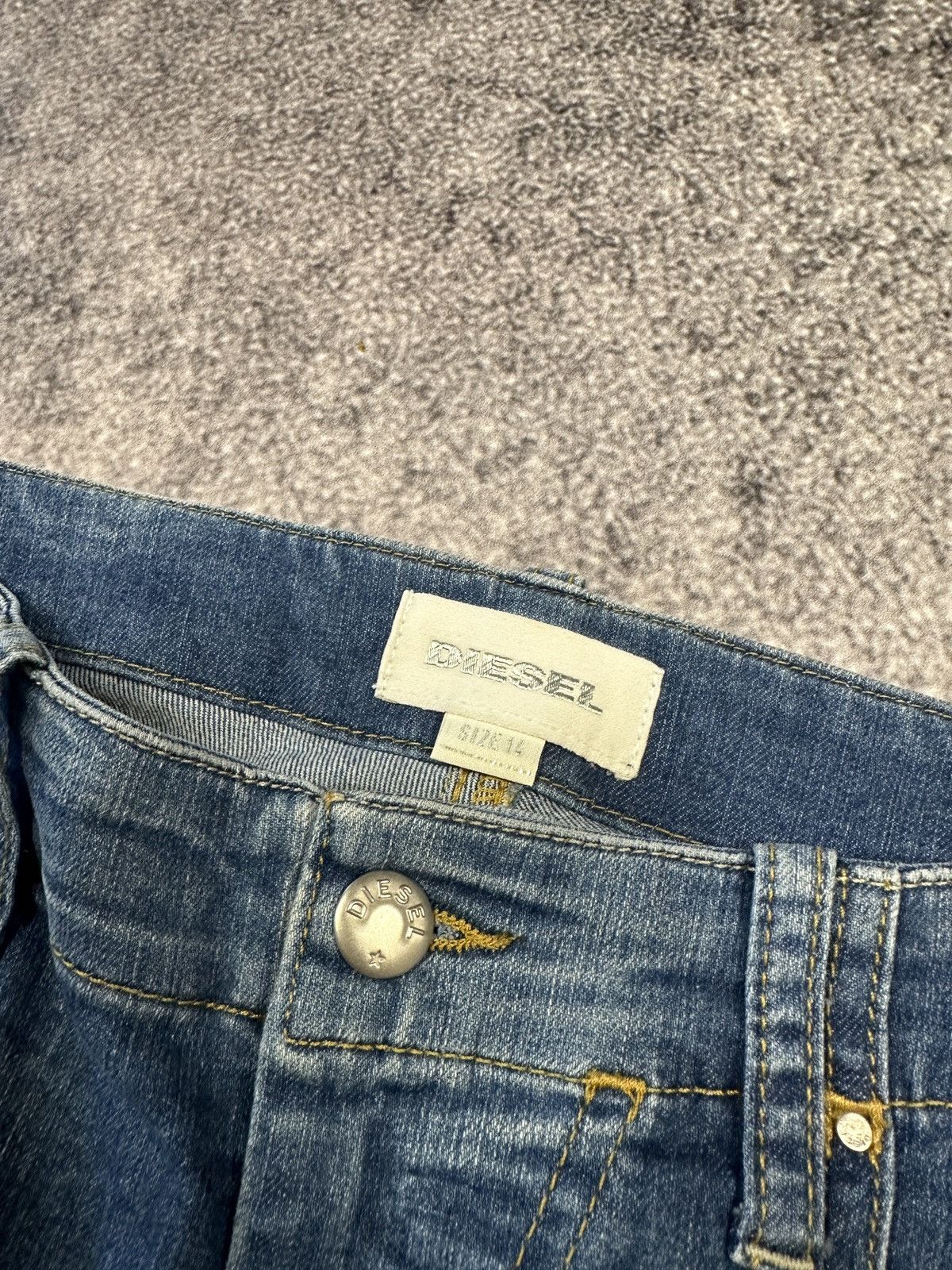 Diesel × Vintage Y2K Vintage Denim Mini Skirts Diesel Alt Streetwear Rare S Size 27" / US 4 / IT 40 - 4 Thumbnail