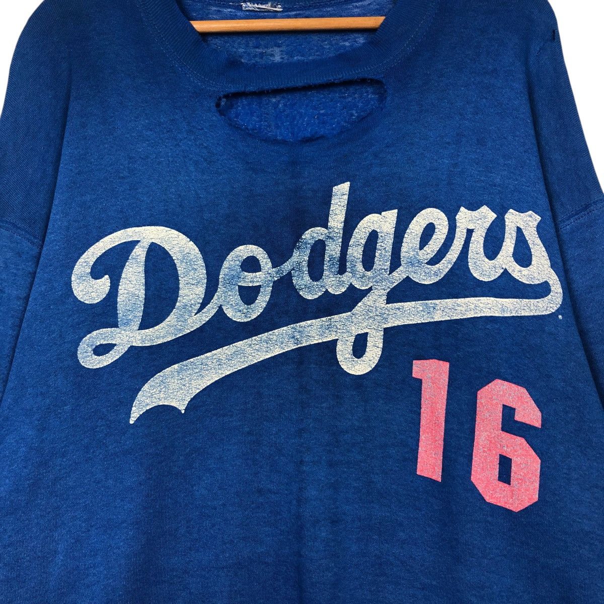 MLB 🔥TRUE VINTAGE DODGERS 16 SWEATSHIRT DISTRESSED RUSTY DESIGN Size US M / EU 48-50 / 2 - 8 Thumbnail