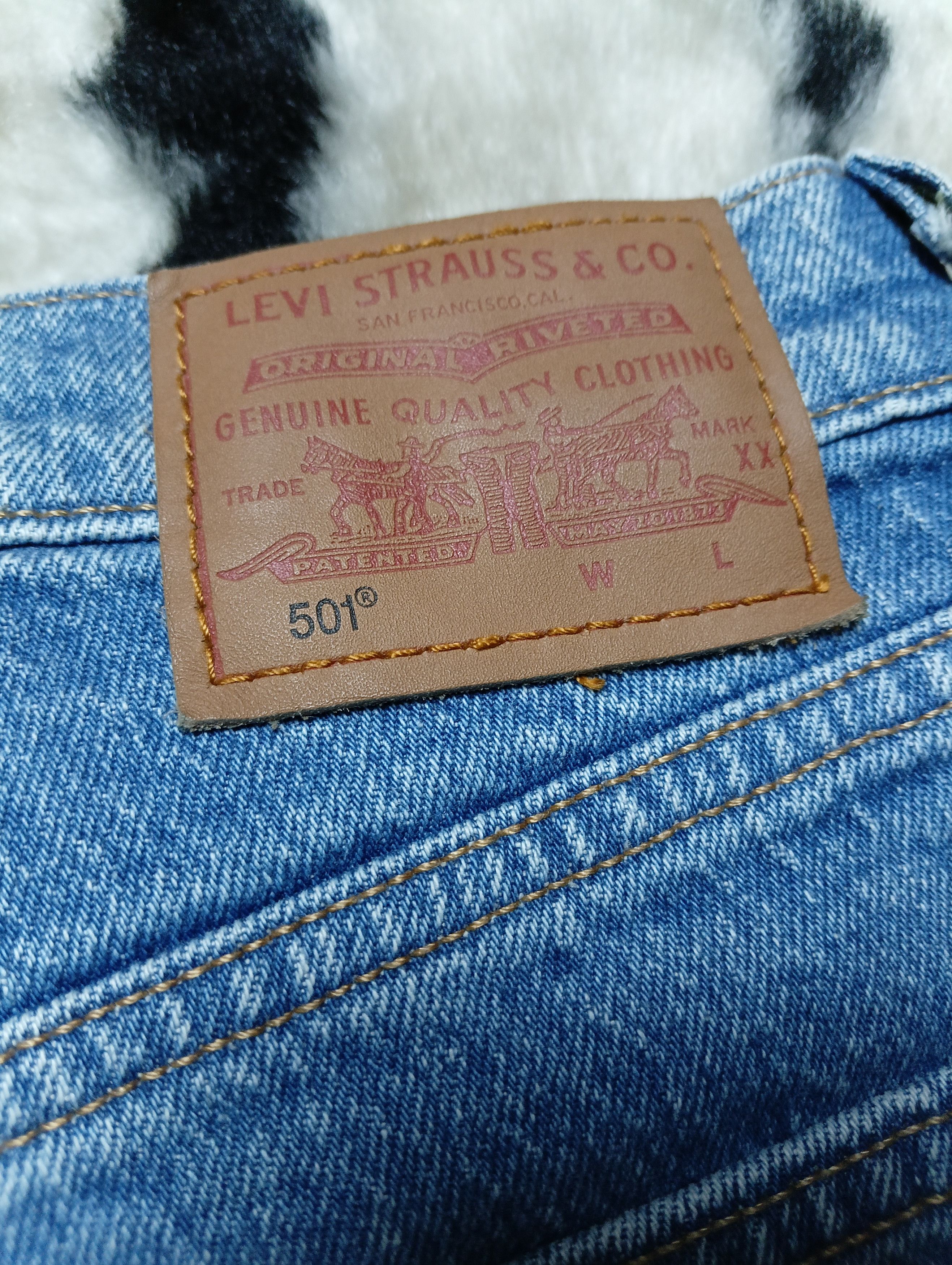 Levi's × Vintage Levi's 501 Size US 26 / EU 42 - 9 Thumbnail