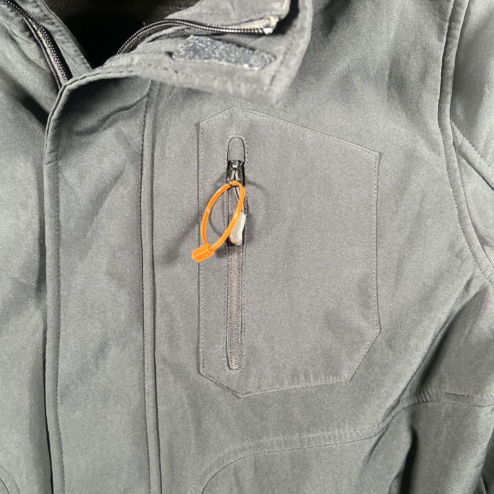 Vintage Hawke & Co Mens Medium Black Zip Pockets Hooded Jacket Sport Performance Windbreaker Size US M / EU 48-50 / 2 - 4 Thumbnail