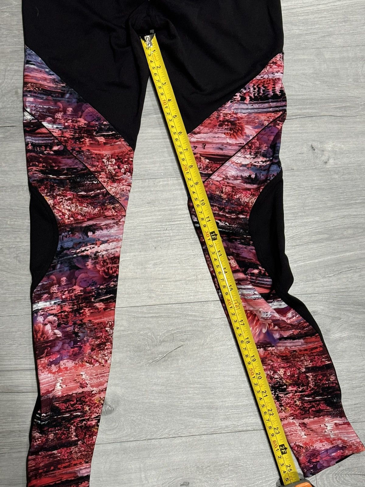 Lululemon Lululemon Sweat and Repeat Tight 28” Legging Size 28" / US 6 / IT 42 - 3 Thumbnail