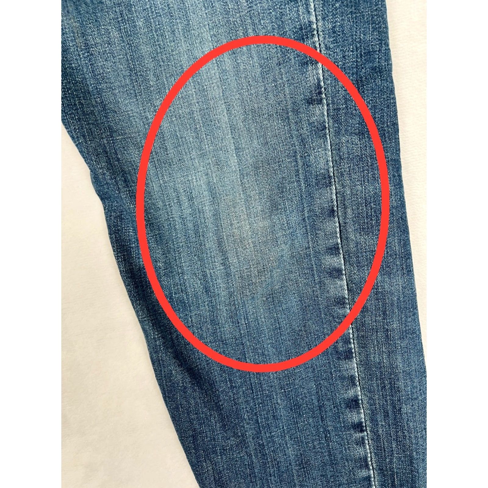 Levi's VINTAGE Levi's 514 Jeans Slim Straight Denim 34x34 Blue Men Regular 5-Pocket Inseam 30in 34 in Waist Levi's 500 Series Model Size US 29 - 3 Thumbnail