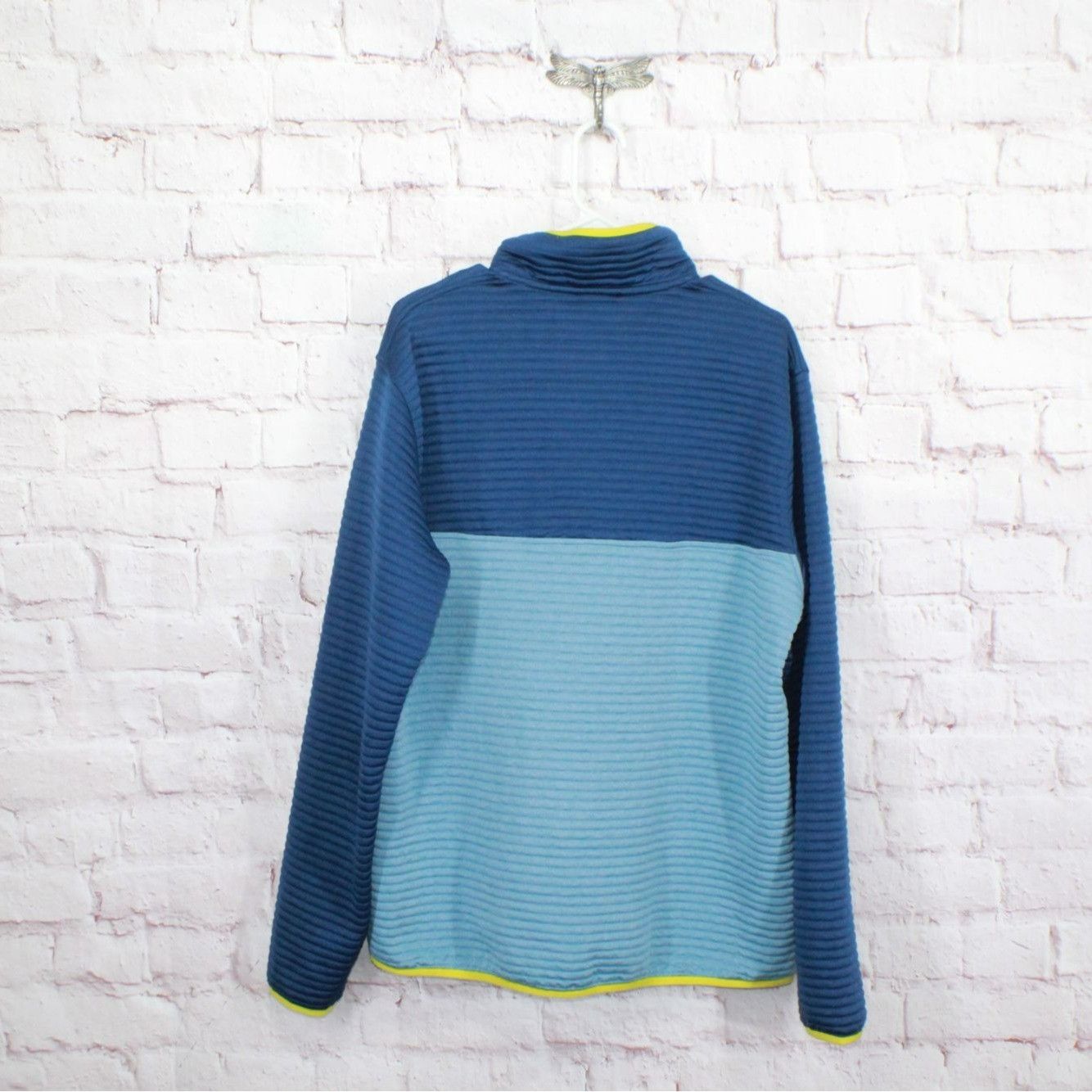 L.L. Bean LL Bean Men's Airlight Knit Pullover Colorblock Blue Size US L / EU 52-54 / 3 - 5 Thumbnail