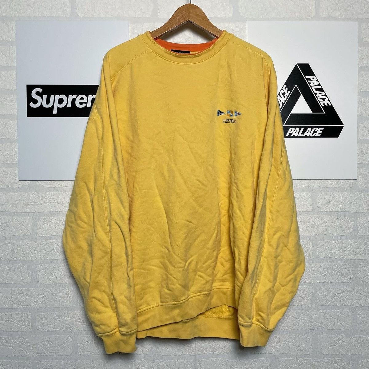 Hugo Boss × Vintage Vintage Hugo Boss Sweatshirt Old Money 90s Size US XL / EU 56 / 4 - 1 Thumbnail