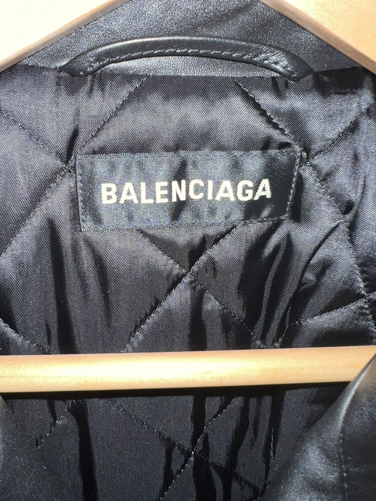 Balenciaga Balenciaga 2017 Logo Leather Jacket Size US M / EU 48-50 / 2 - 2 Thumbnail