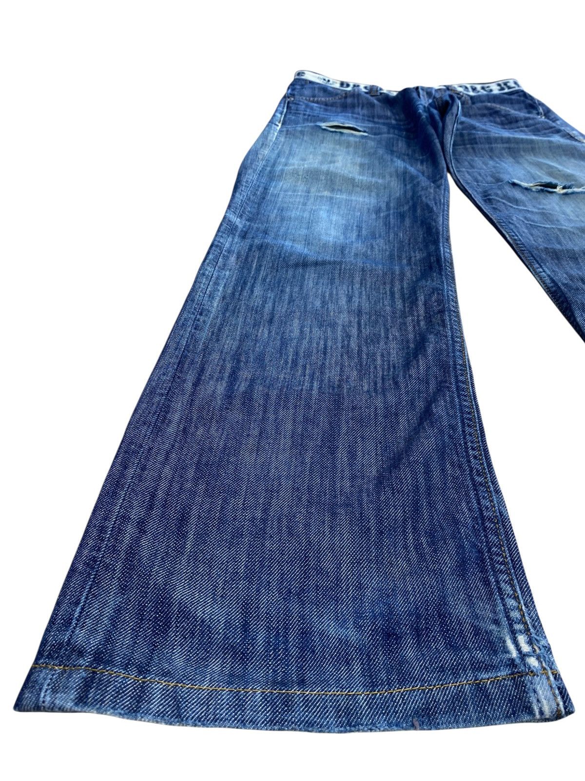Dolce & Gabbana Vintage Dolce & Gabbana Whisker Ripped Denim Size US 30 / EU 46 - 3 Thumbnail