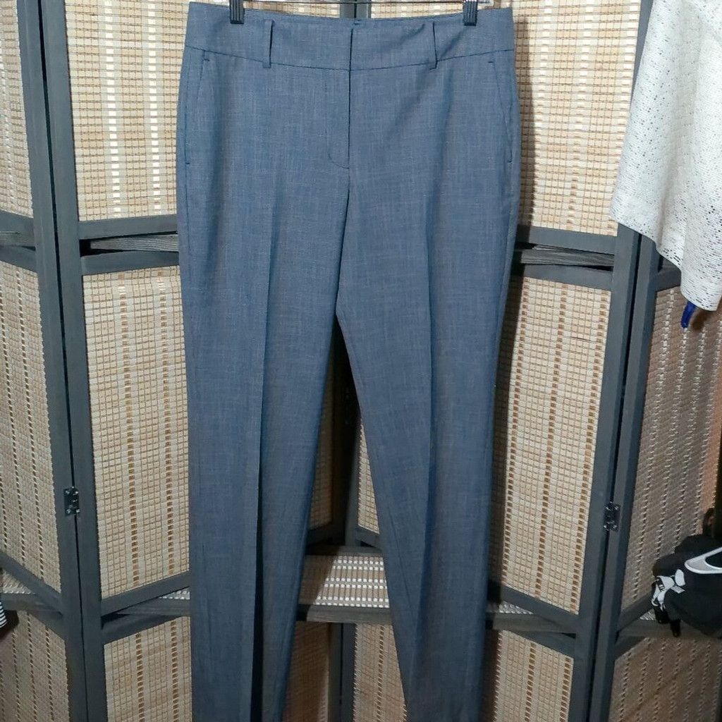 Ann Taylor Ann Taylor Factory Hidden zip closure, front pleat trousers. Size 30" / US 8 / IT 44 - 1 Thumbnail