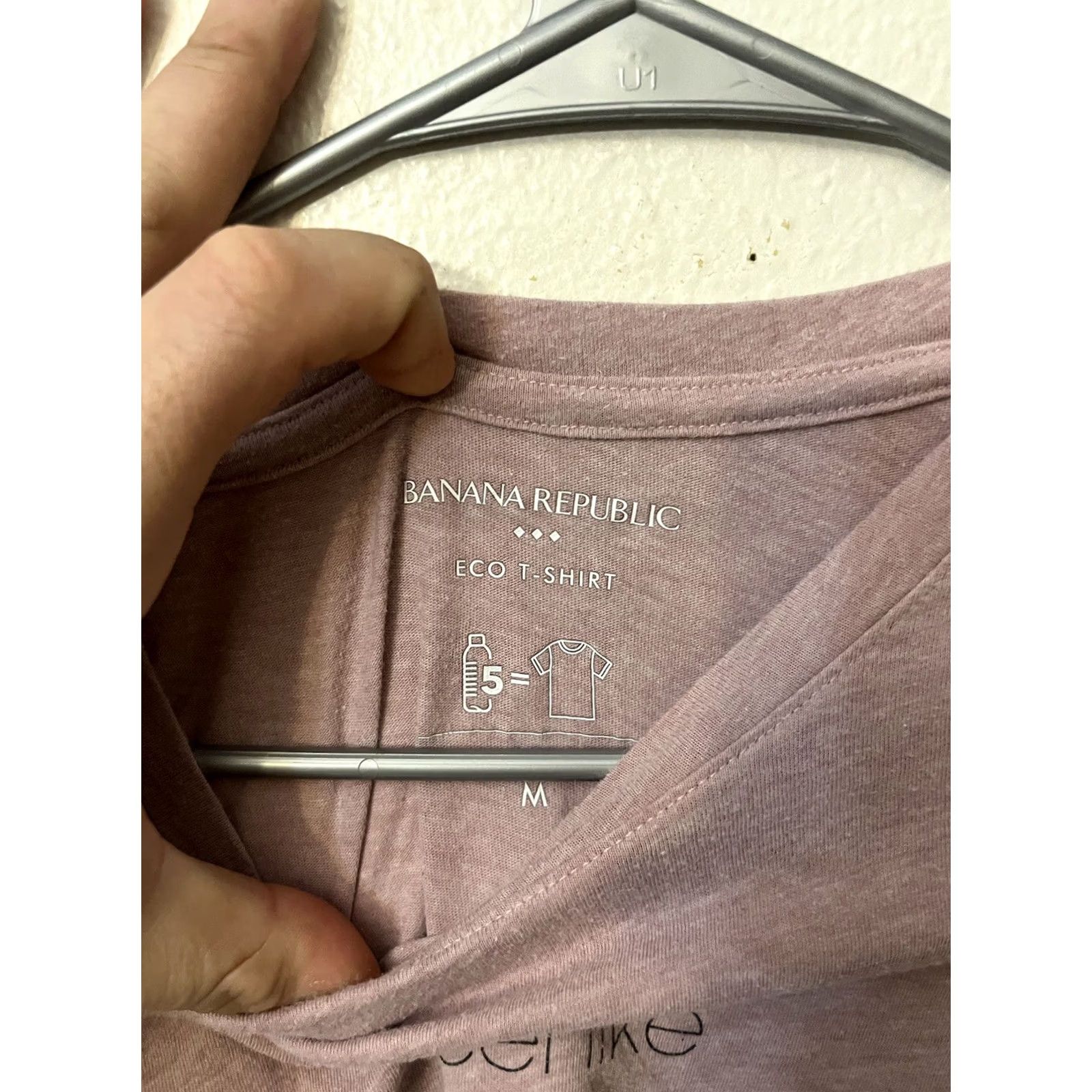 Banana Republic Banana Republic Pink T-Shirt Shirt Music Short Sleeve Men M Pink Shirt Graphic T Shirt Size US M / EU 48-50 / 2 - 2 Thumbnail