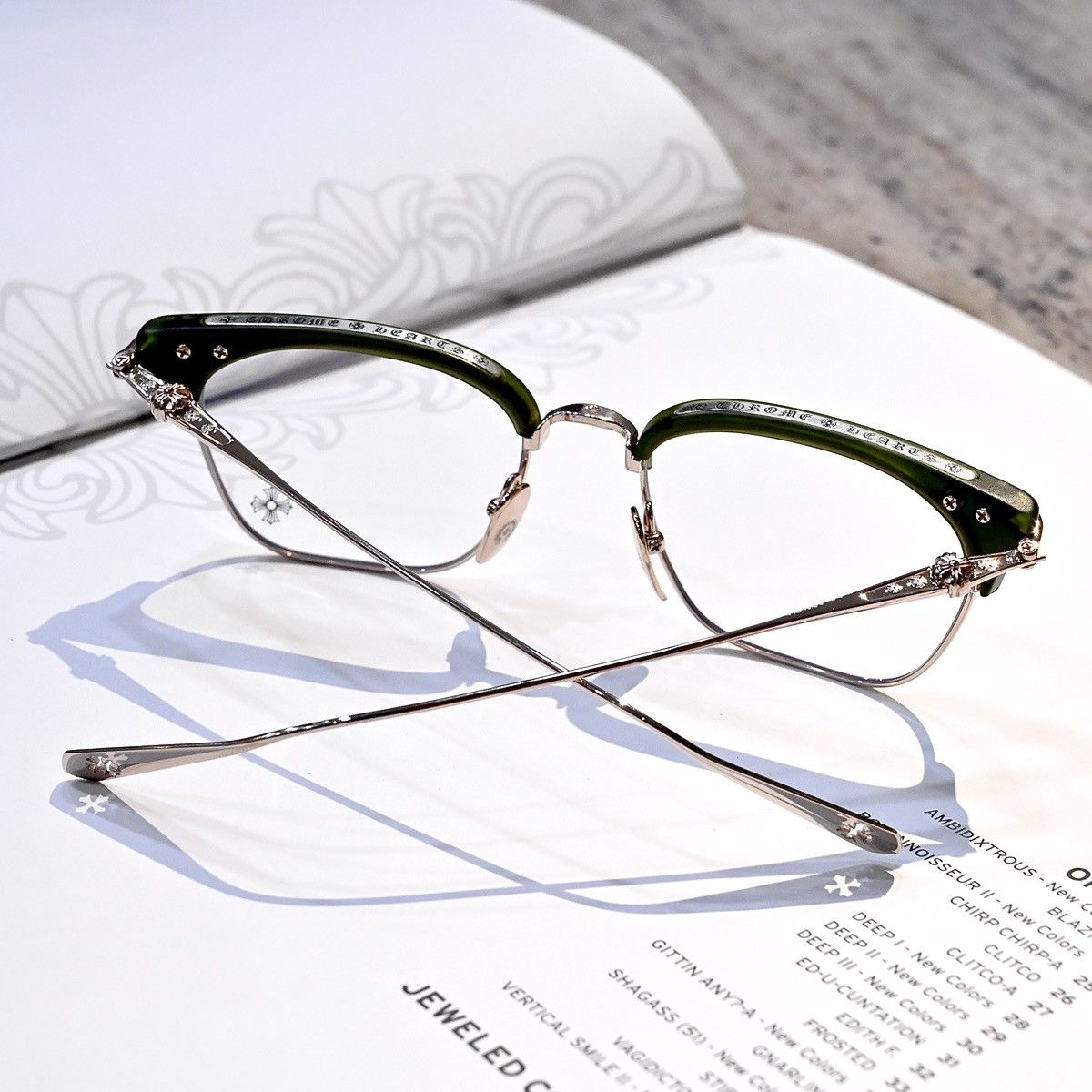 Chrome Hearts CHROME HEARTS SLUNTRADICTION MATTE DARK OLIVE/ GOLD PLATED GLASSES GLASSES Size ONE SIZE - 12 Thumbnail
