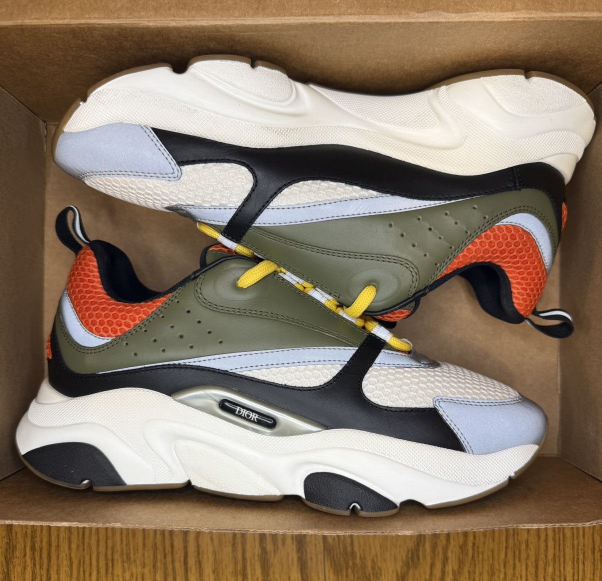 Dior Dior x Peter Doig B22 Sneaker (Khaki/Orange) Size US 8 / EU 41 - 1 Thumbnail