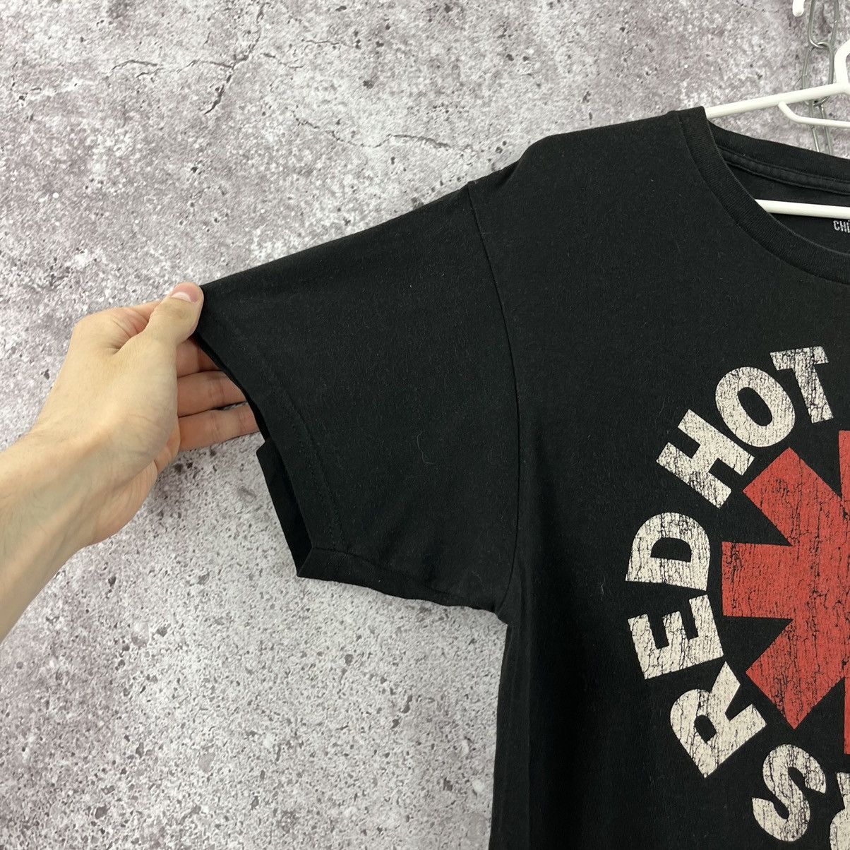 Band Tees Red Hot Chilli Peppers Rock T-Shirt Black Big Logo Size M Size US M / EU 48-50 / 2 - 4 Thumbnail
