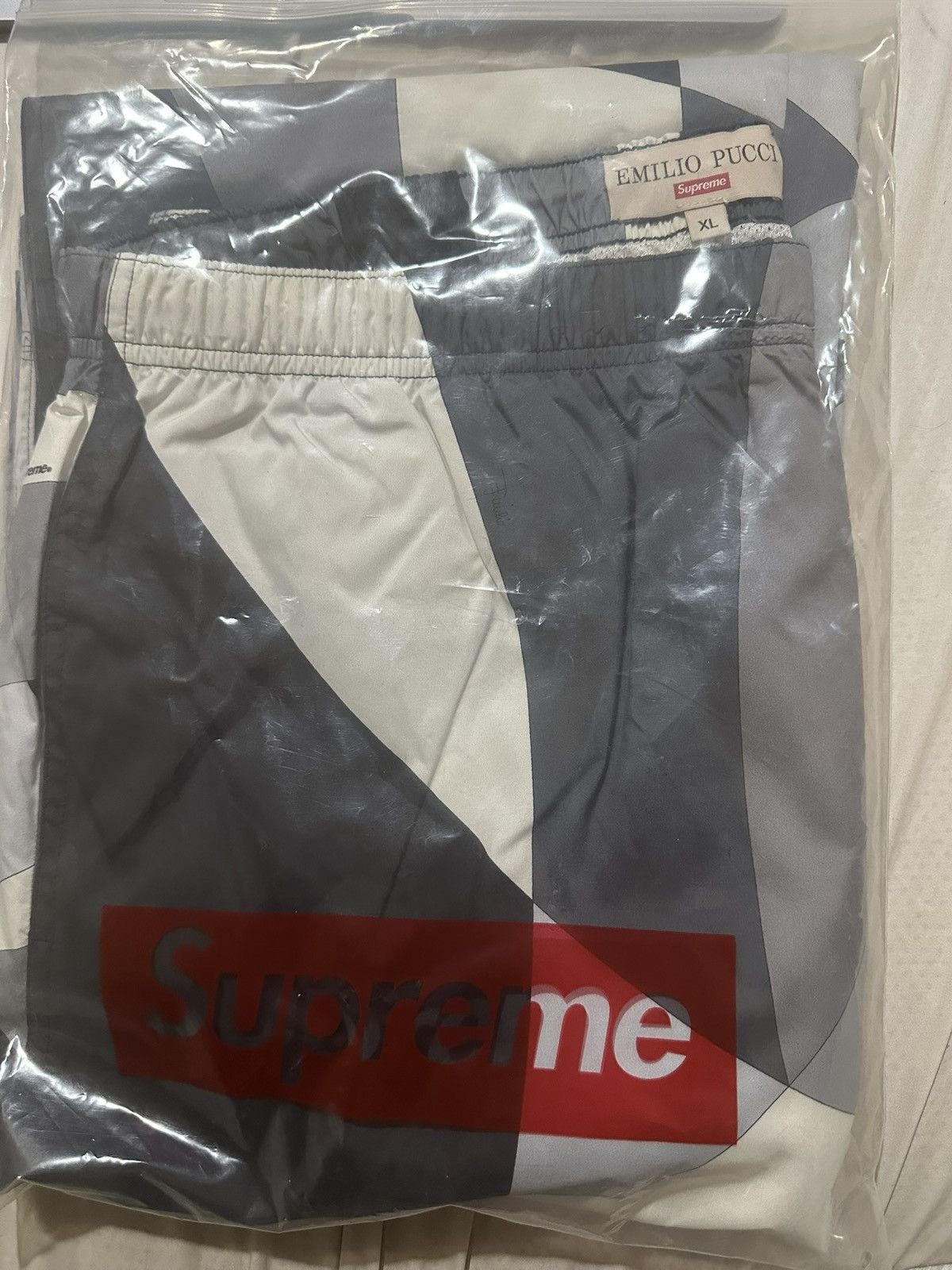 Supreme Supreme x Emilio Pucci Black Pants Joggers Size XL Size US 36 / EU 52 - 3 Thumbnail