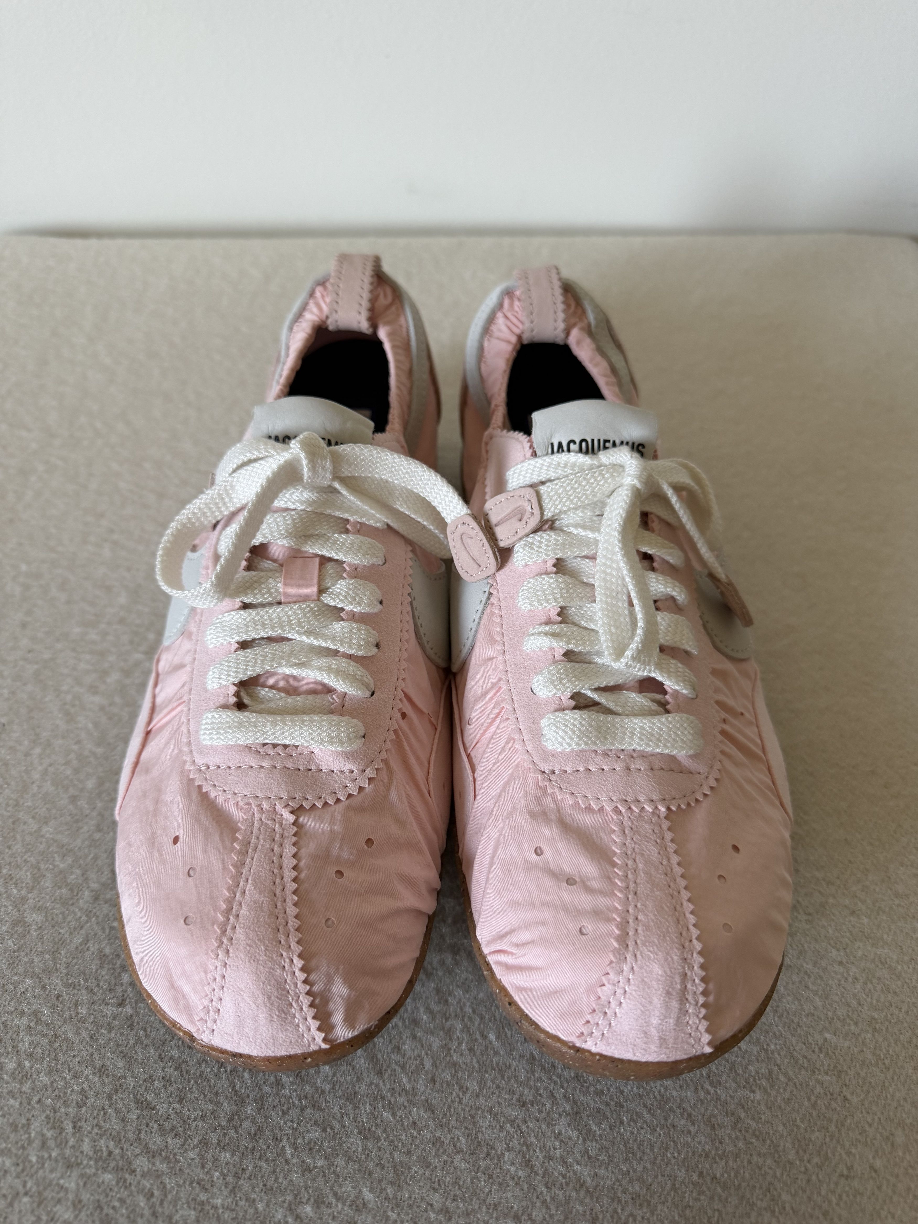 Jacquemus × Nike Jacquemus Nike Moon Shoe in Aluminum Pink Size US 6 / EU 39 - 4 Thumbnail