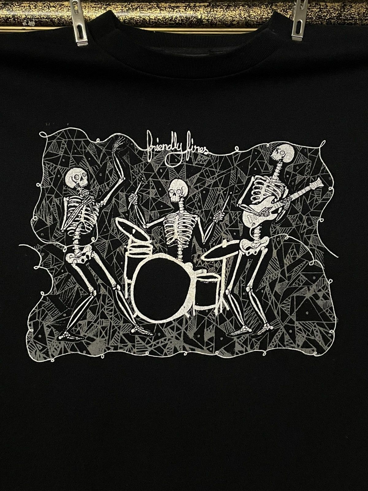 Band Tees Vintage Original Friendly Fires Skeleton Indie Rock Band Size US M / EU 48-50 / 2 - 3 Thumbnail