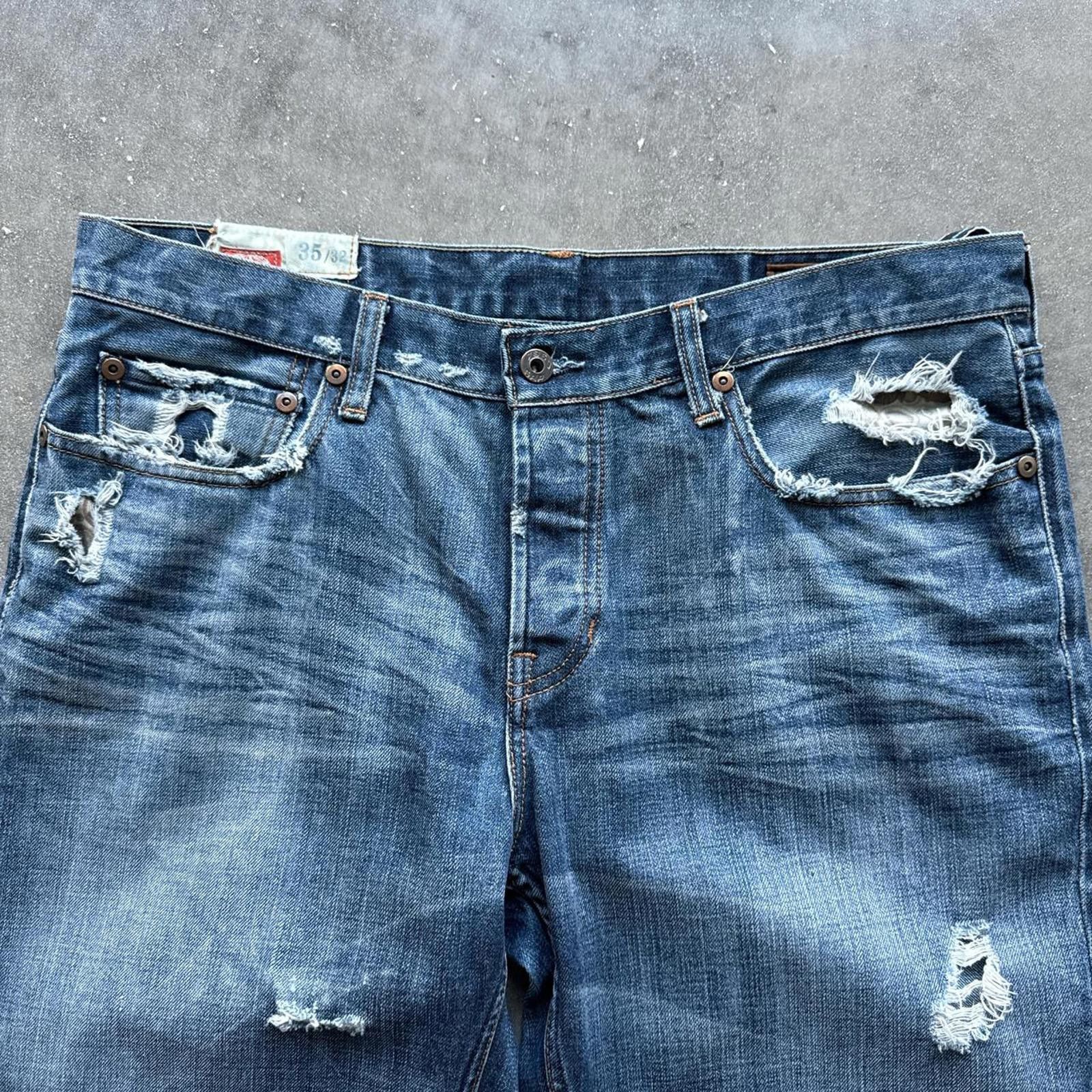 Gap Vintage distressed Gap Jeans 1969 Size US 35 - 3 Thumbnail