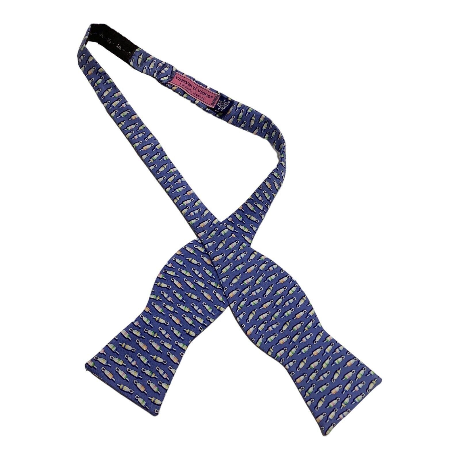 Vineyard Vines VINEYARD VINES Blue Candy Print Adjustable Self Bow Tie Silk Size ONE SIZE - 2 Thumbnail